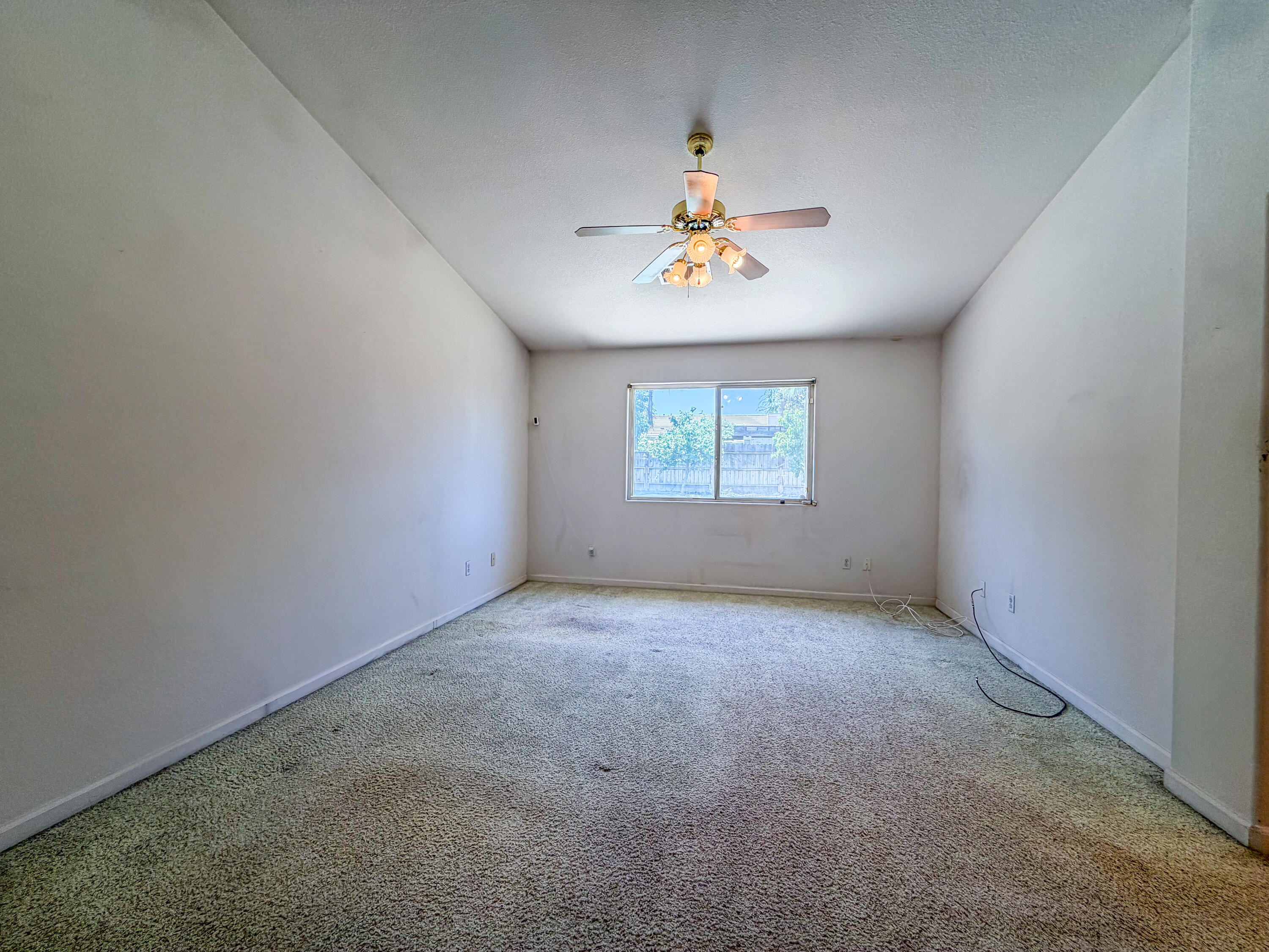2451 W Cheryll Ave, Porterville, CA 93257