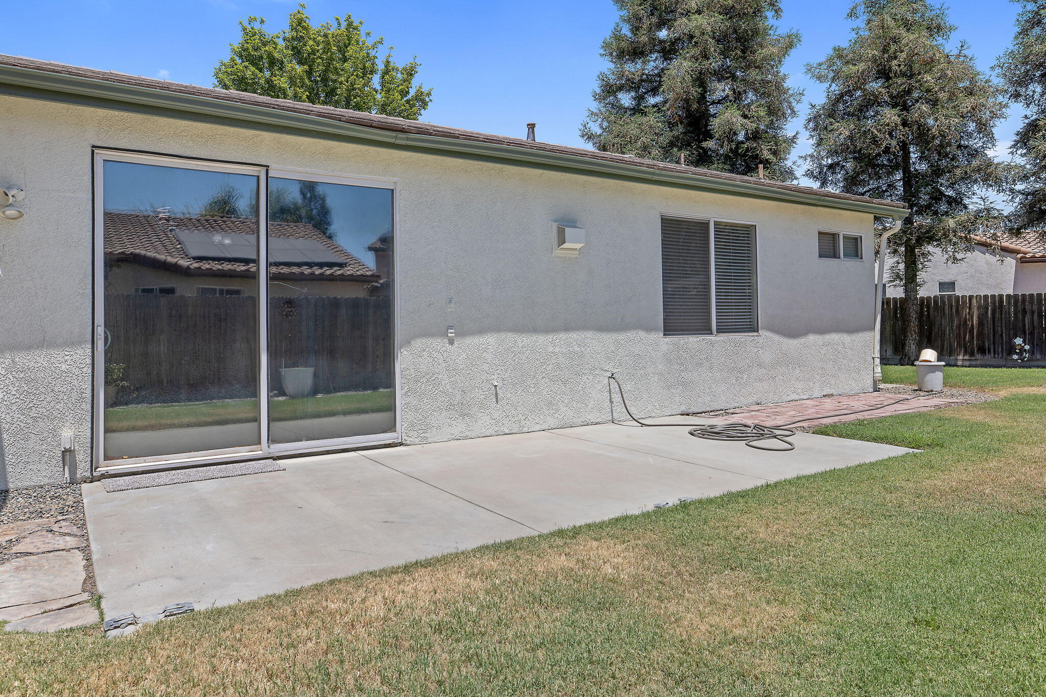 4125 W Harold, Visalia, CA 93291
