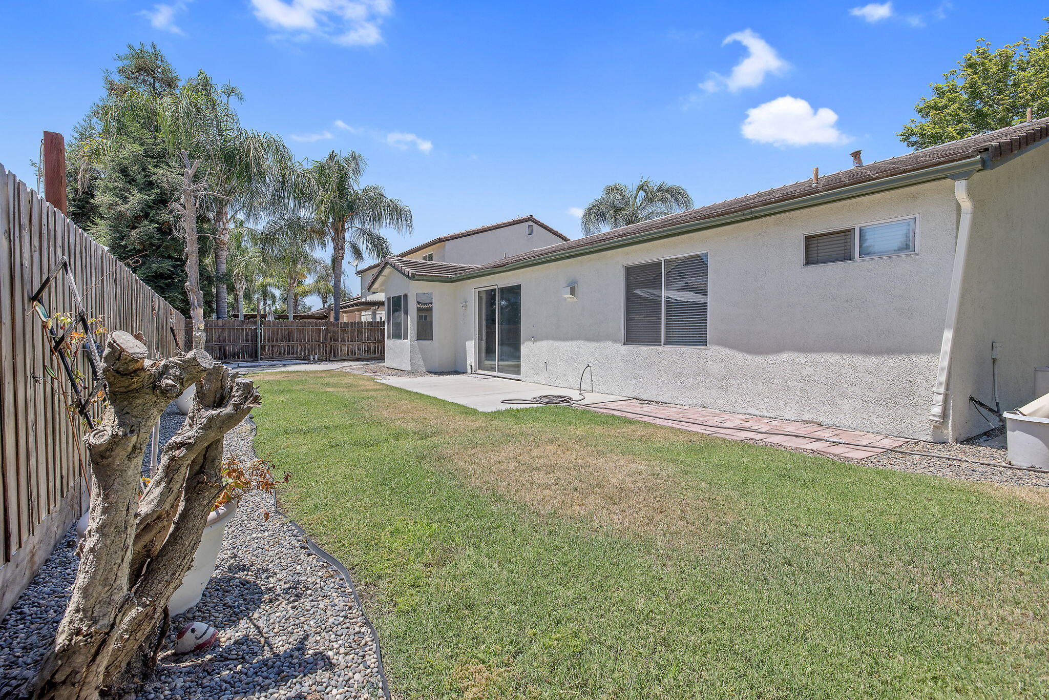 4125 W Harold, Visalia, CA 93291