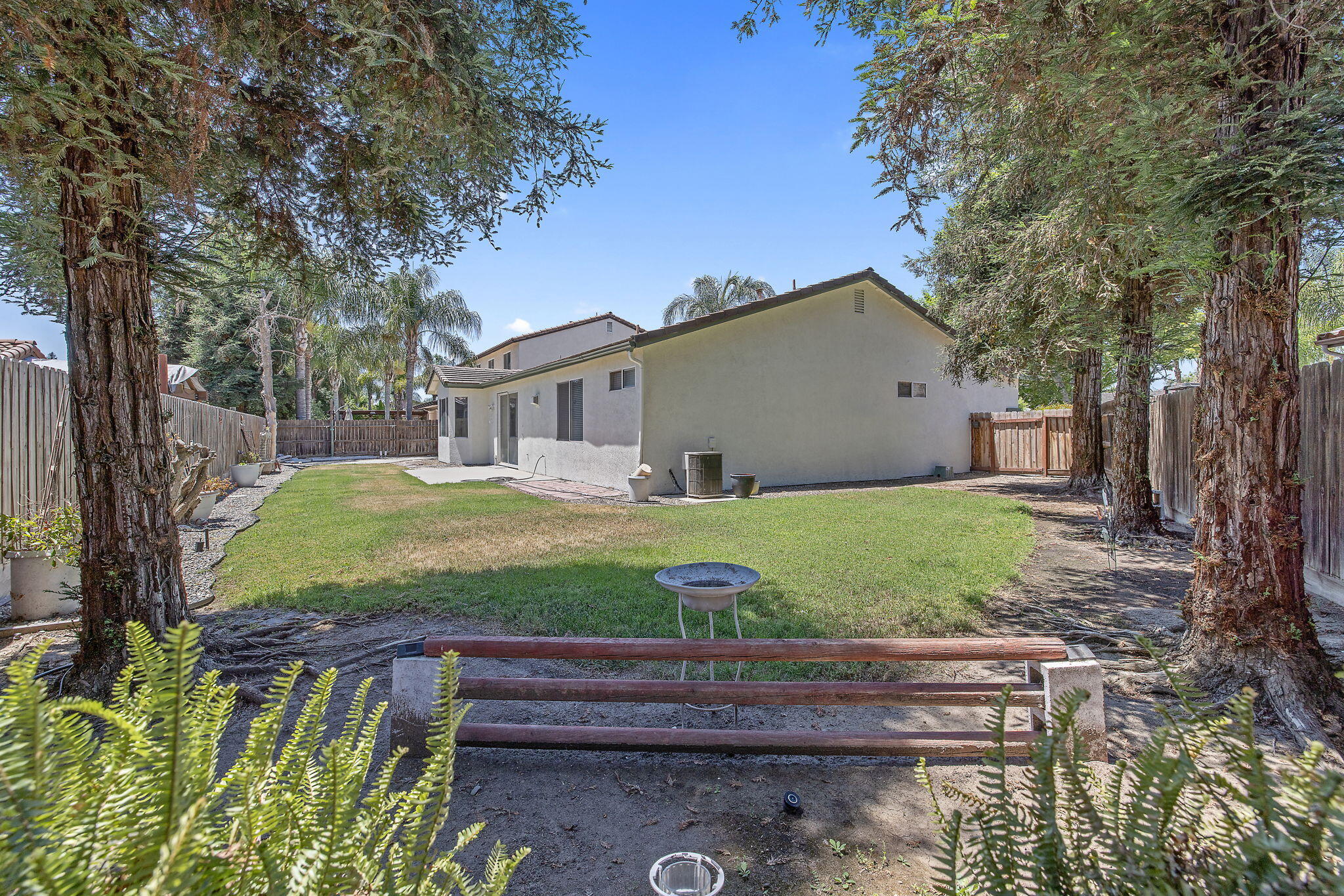 4125 W Harold, Visalia, CA 93291