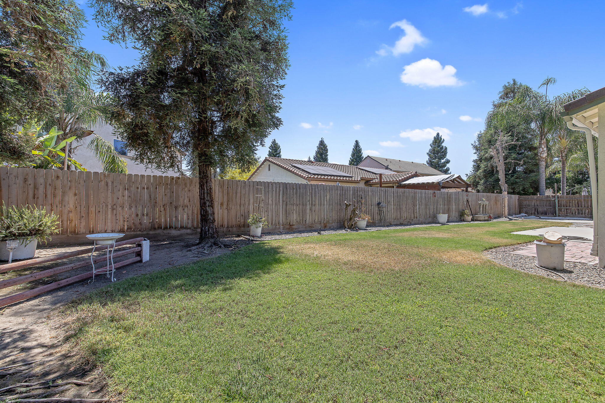 4125 W Harold, Visalia, CA 93291