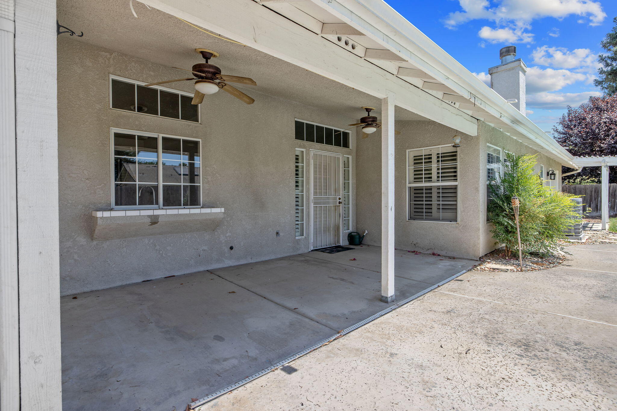 2723 W Harold Ave, Visalia, CA 93291