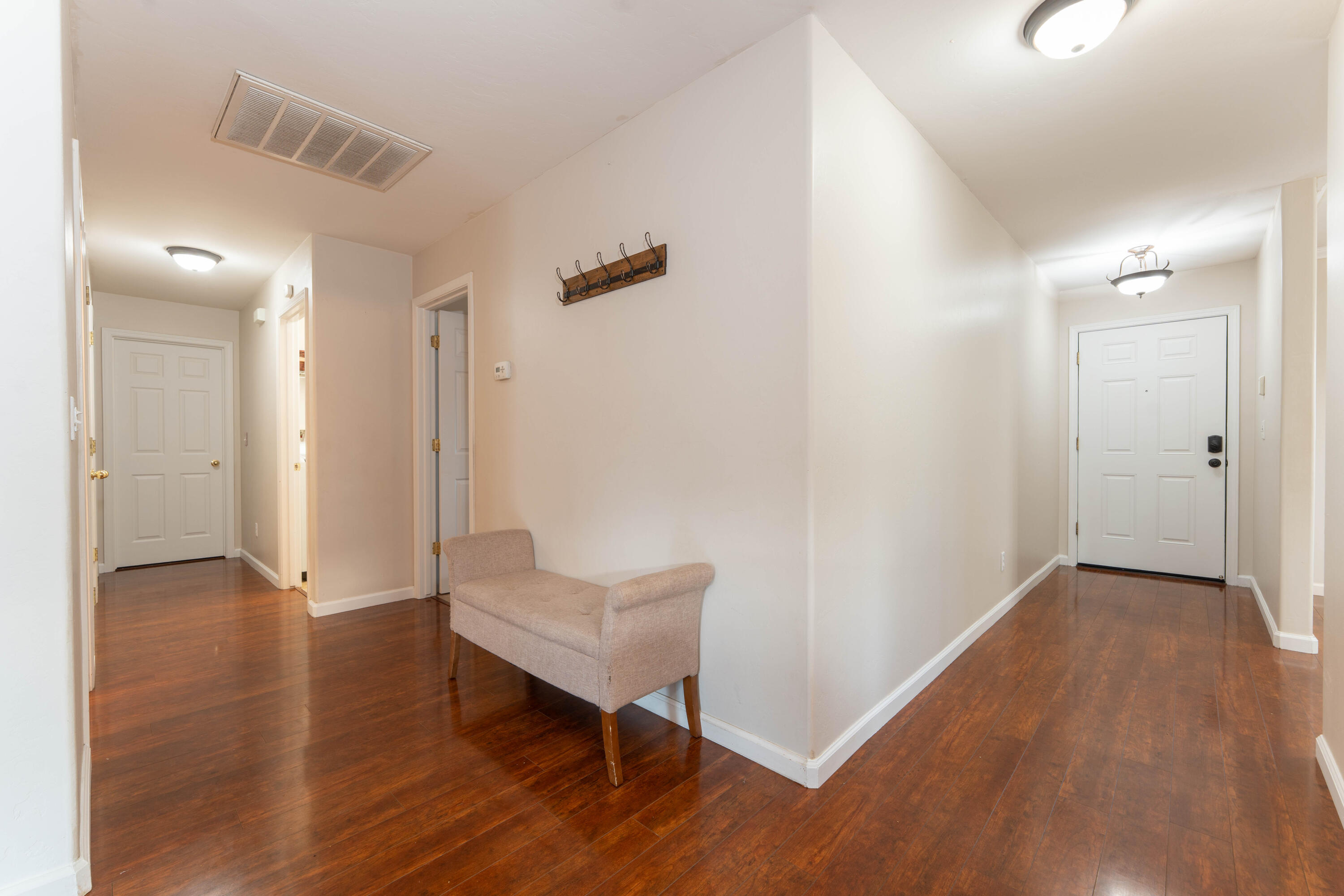 4304 E Oak Ave, Visalia, CA 93291