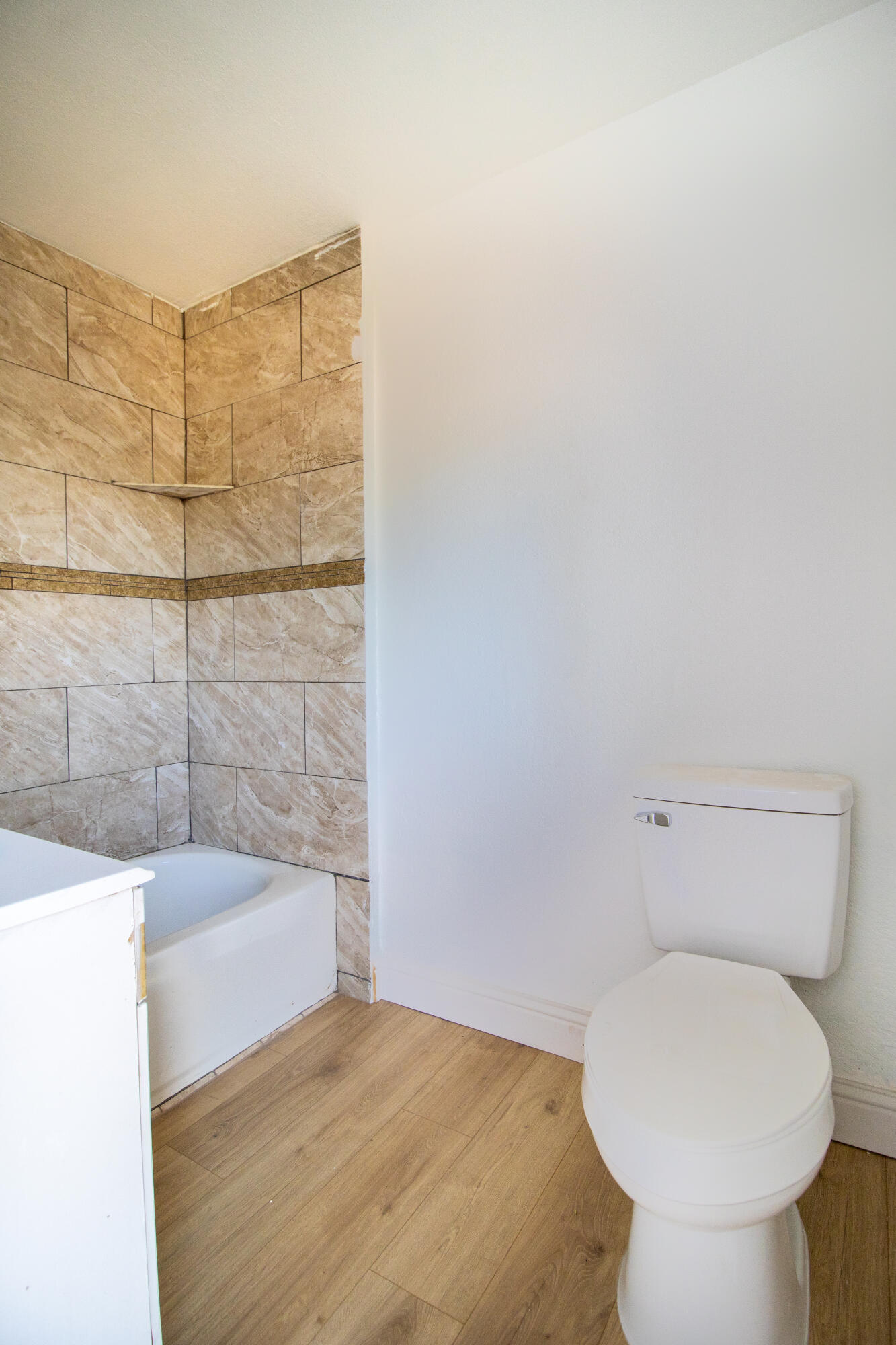1378 E Tyler Ave Ln, Porterville, CA 93257