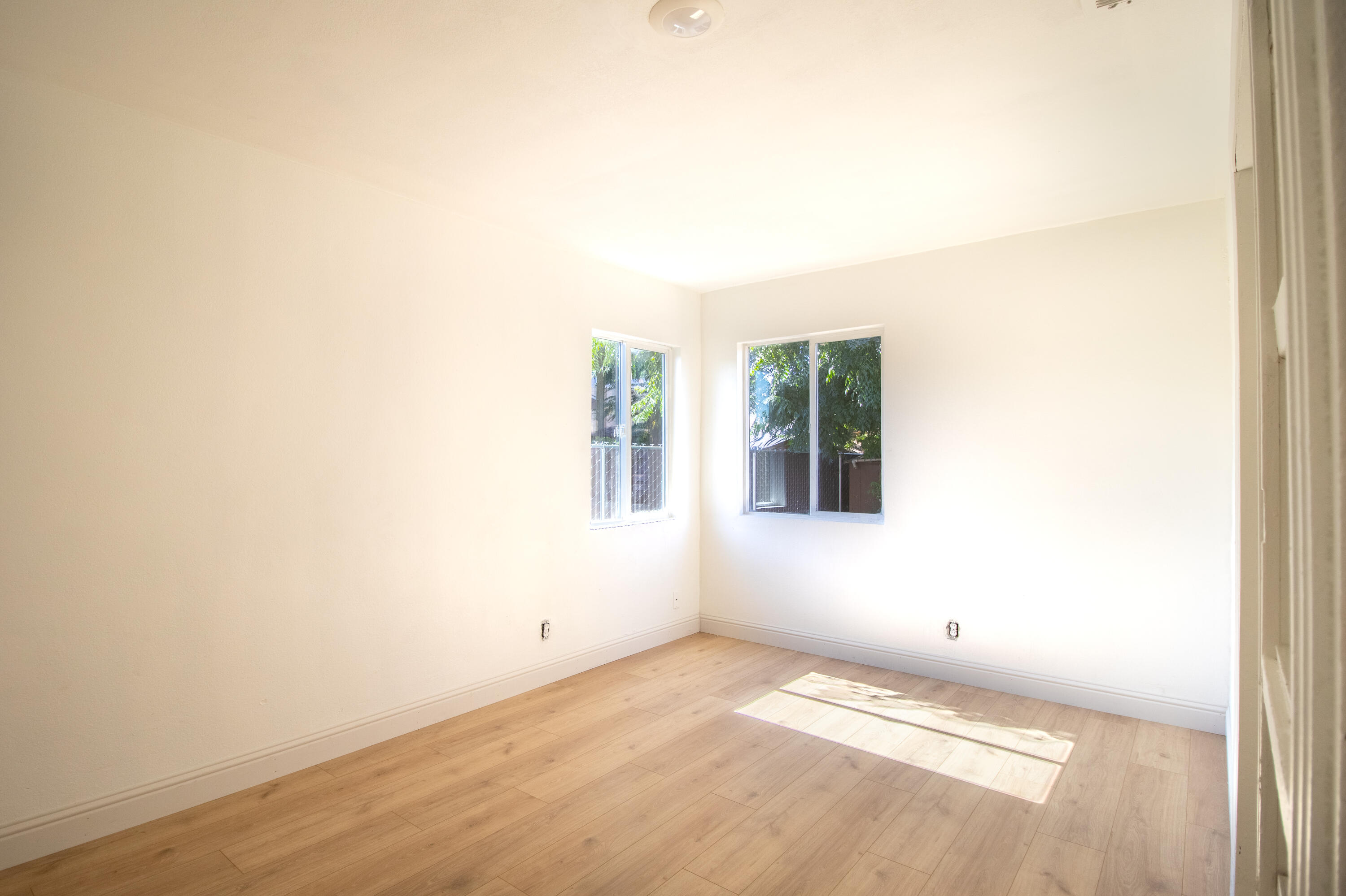 1378 E Tyler Ave Ln, Porterville, CA 93257