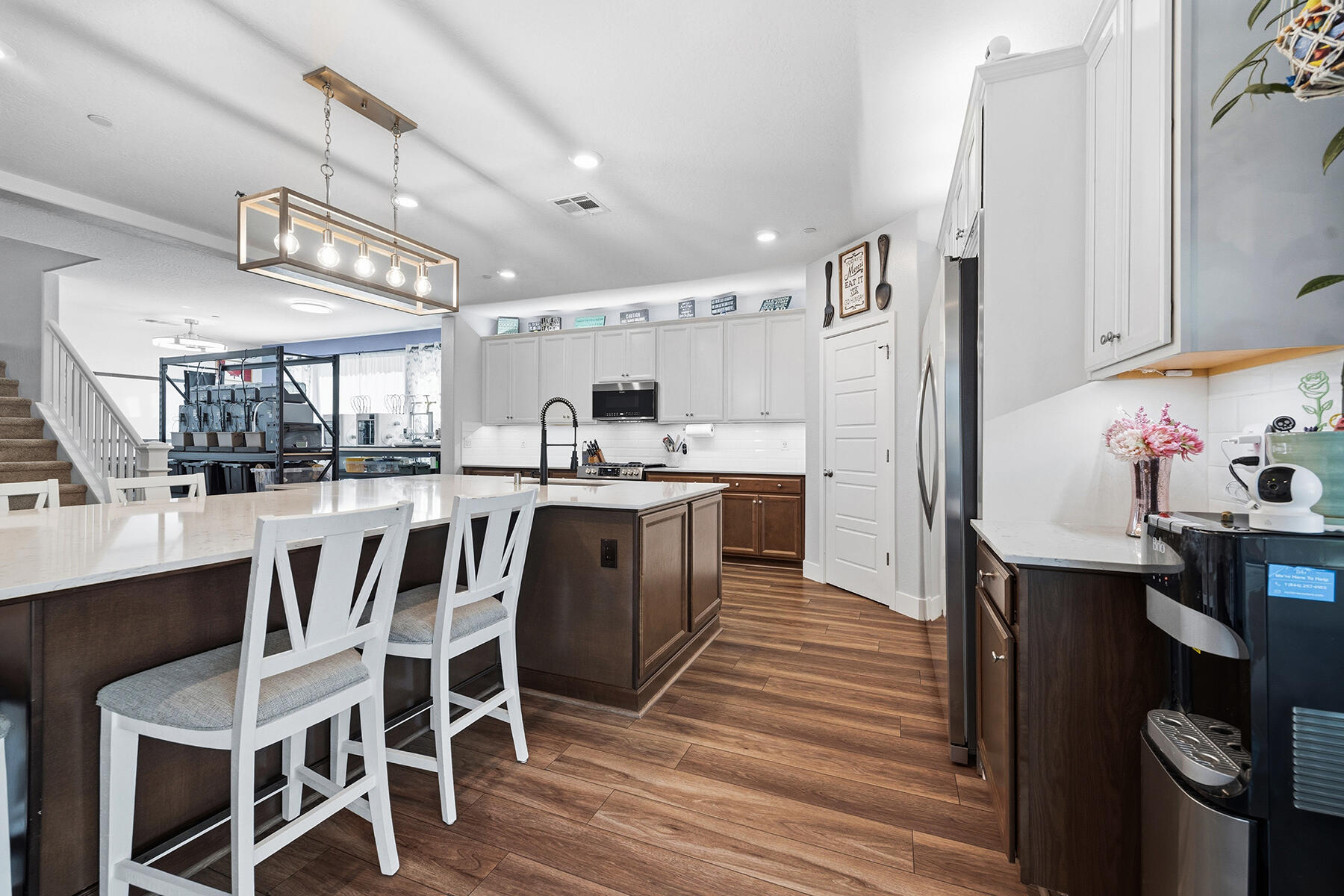 123 E Tyler Ave, Visalia, CA 93291