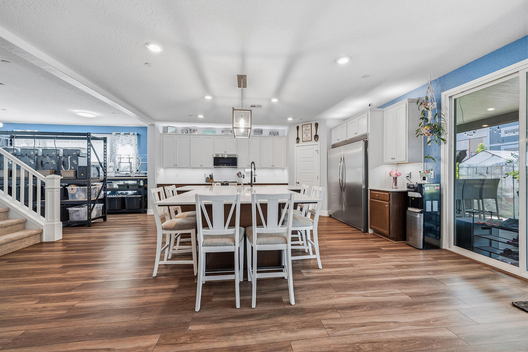 123 E Tyler Ave, Visalia, CA 93291