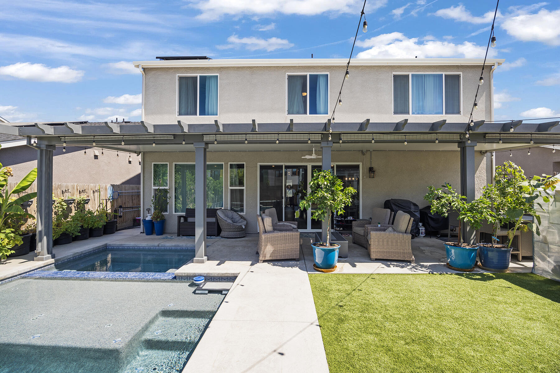 123 E Tyler Ave, Visalia, CA 93291