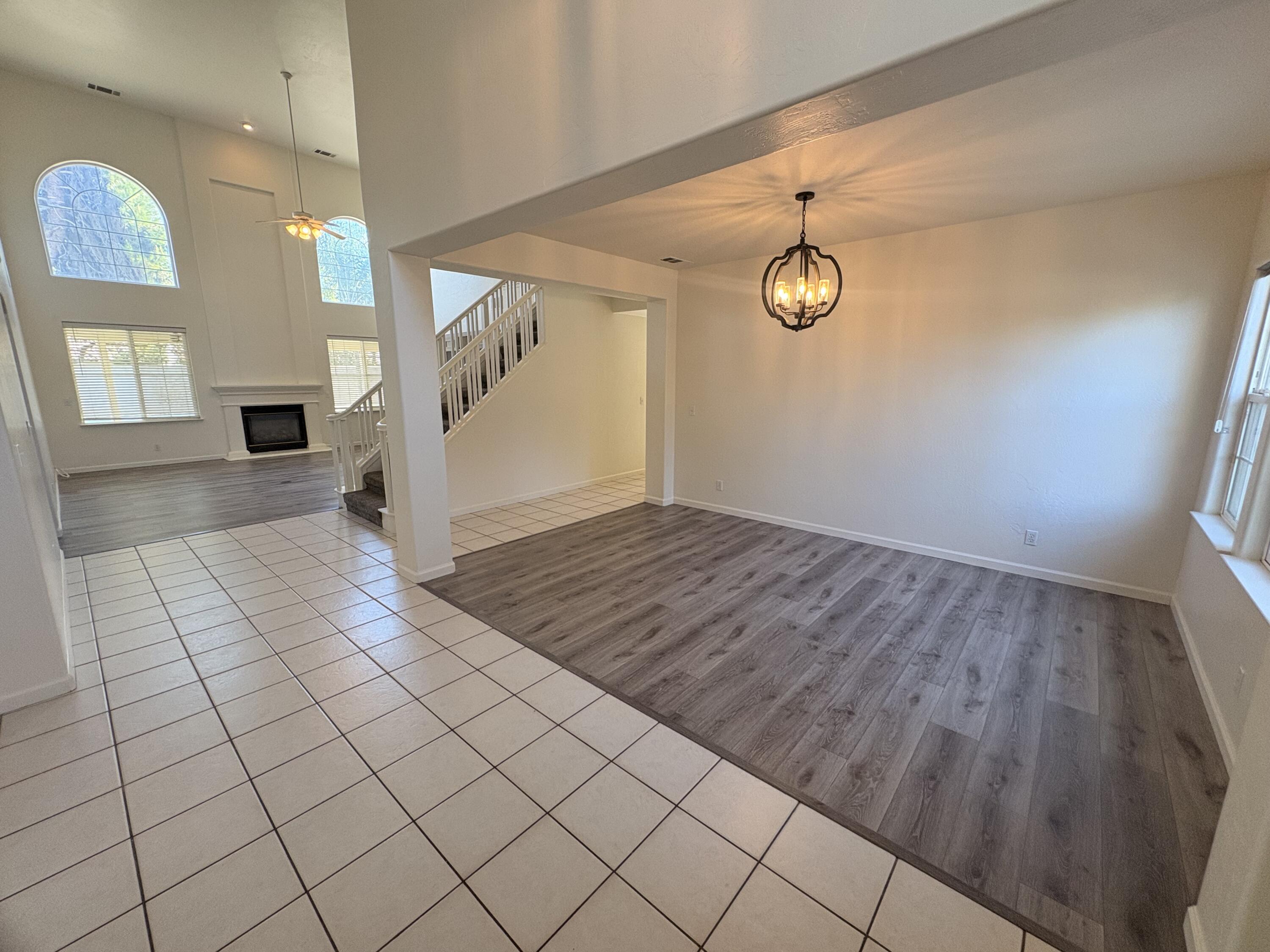 5408 W Perez Ave, Visalia, CA 93291