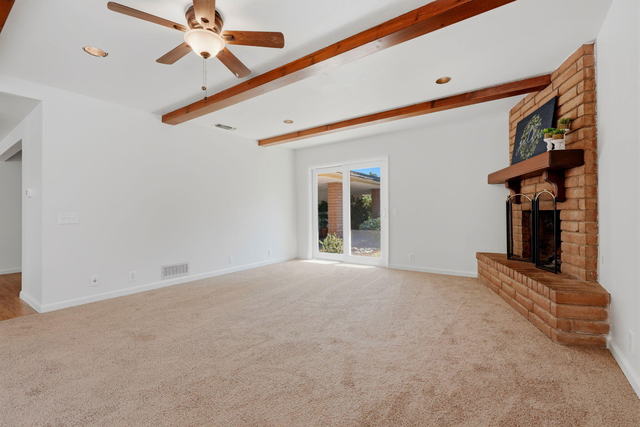 15126 Ave 312, Visalia, CA 93292