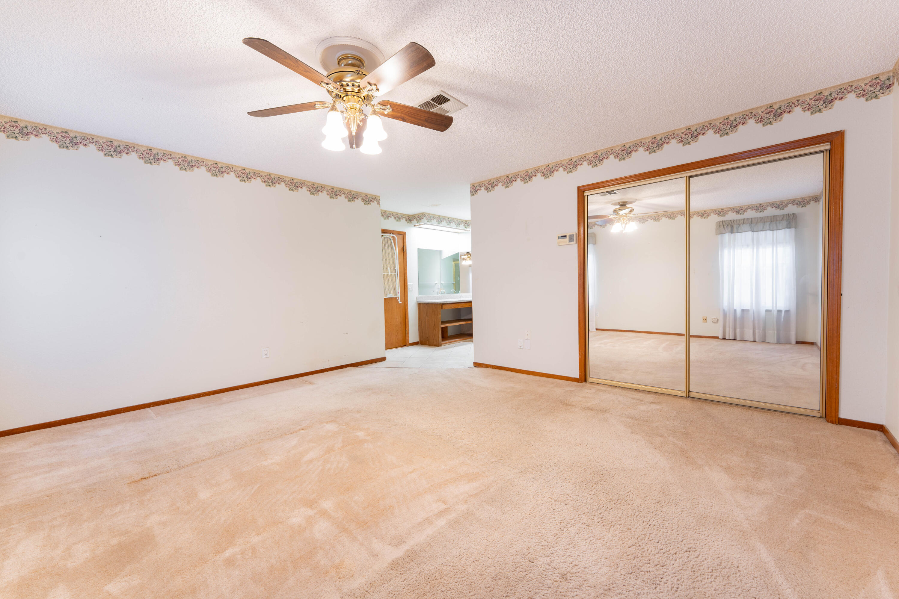 2013 Cricklewood Cir, Porterville, CA 93257