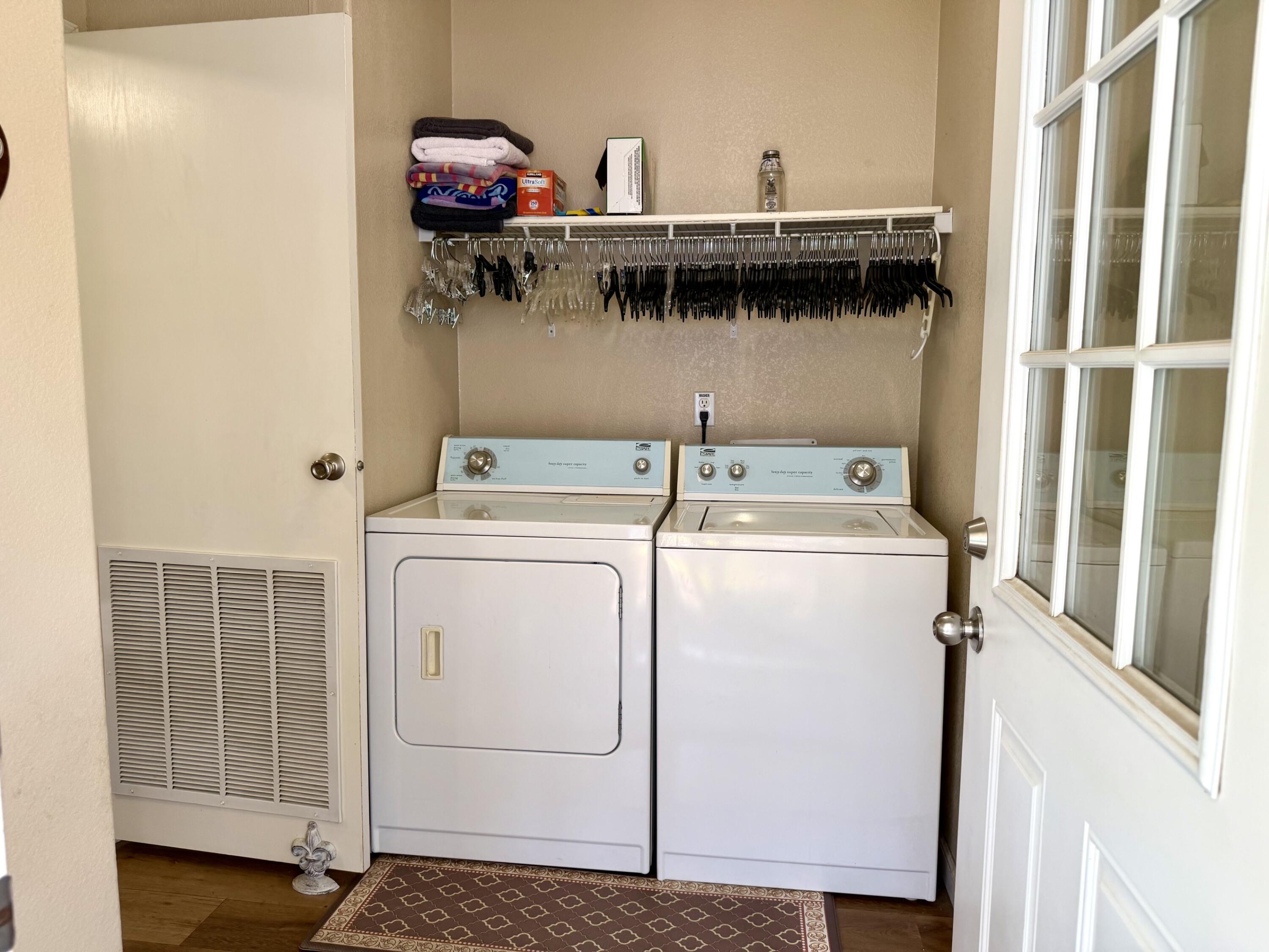 860 E Grangeville Blvd #92, Hanford, CA 93230