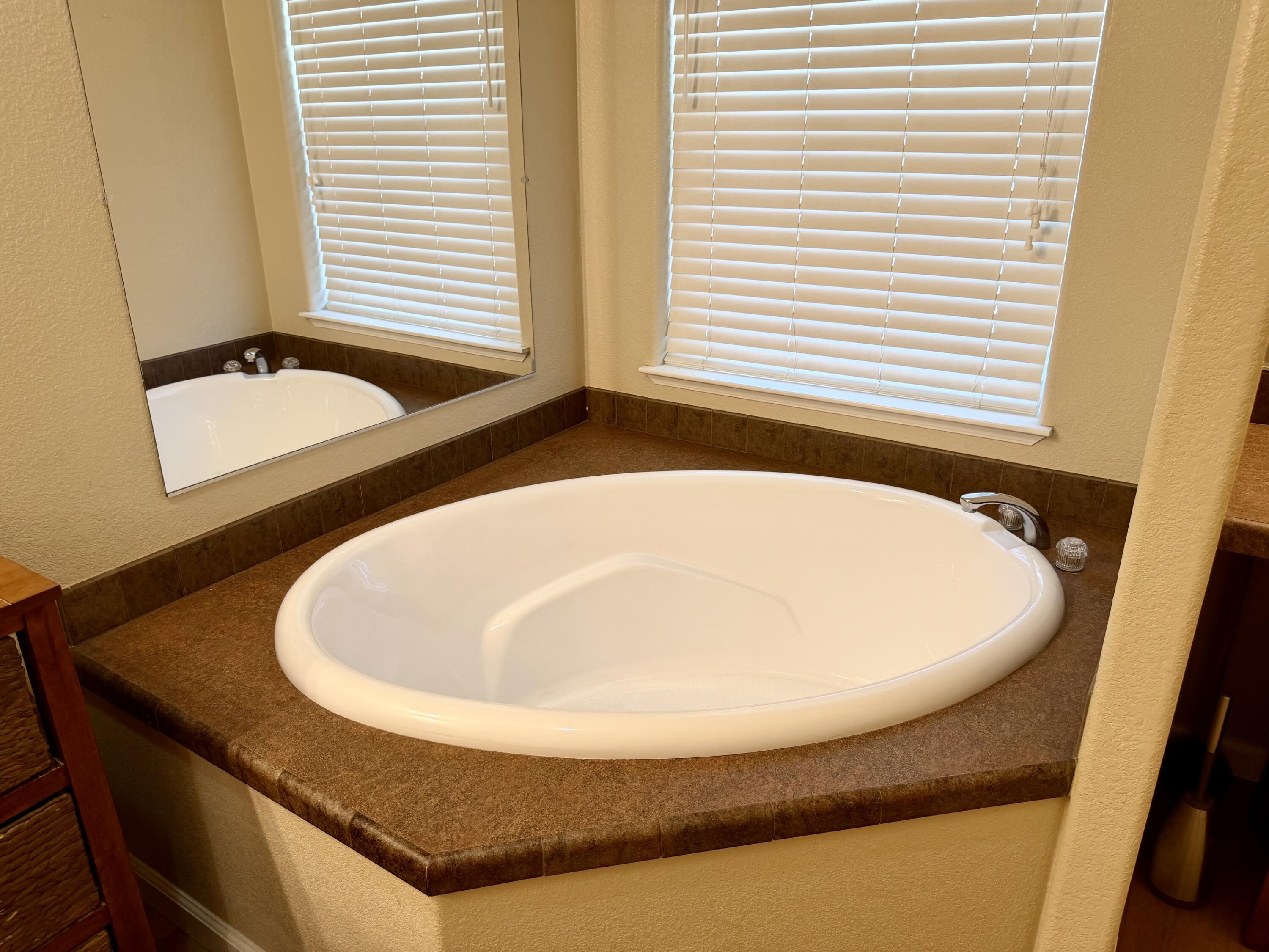 860 E Grangeville Blvd #92, Hanford, CA 93230