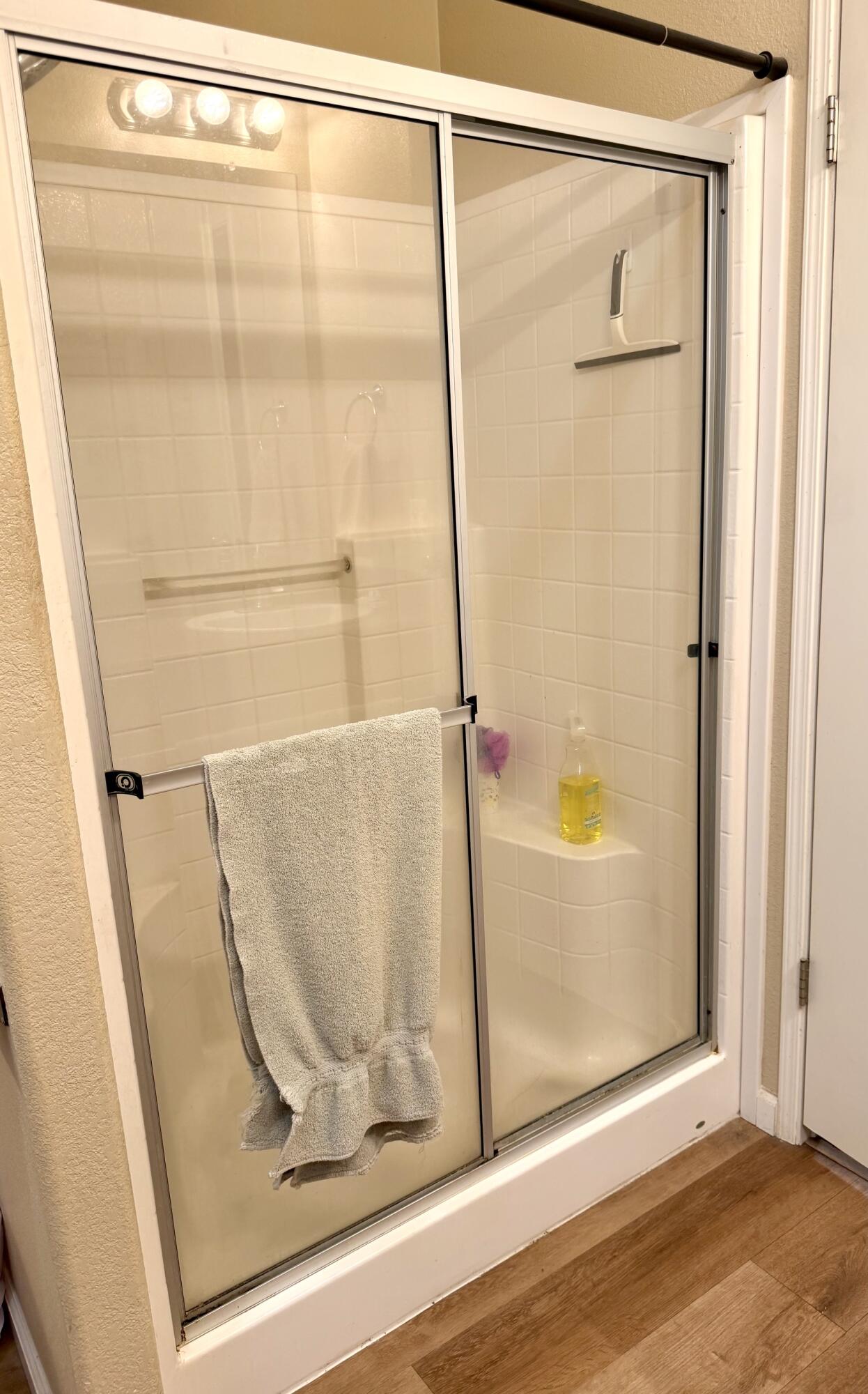 860 E Grangeville Blvd #92, Hanford, CA 93230