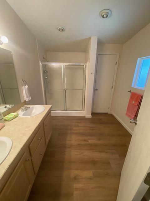 100 S Westwood St #17, Porterville, CA 93257