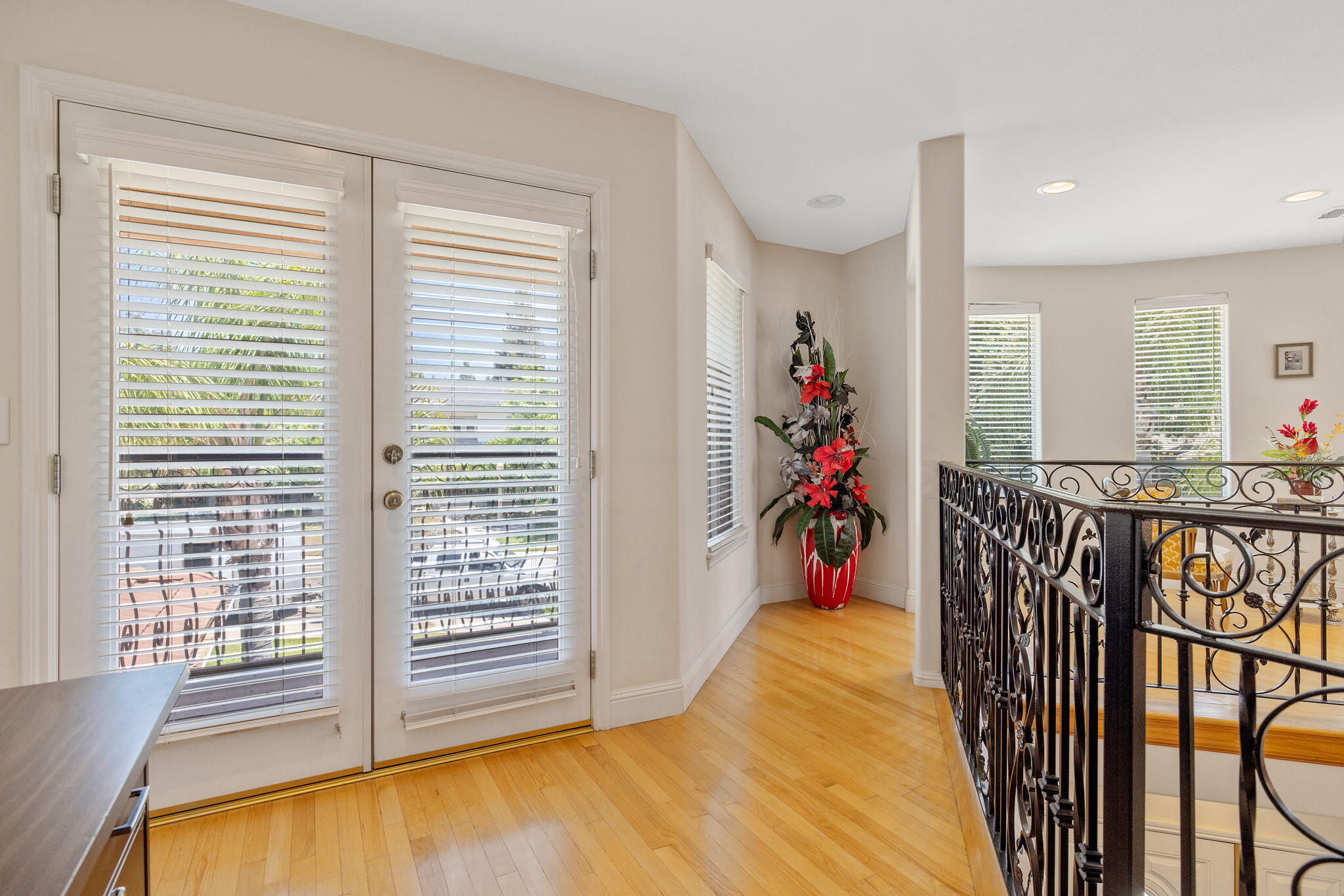 1647 S Bluegrass Ct, Visalia, CA 93277