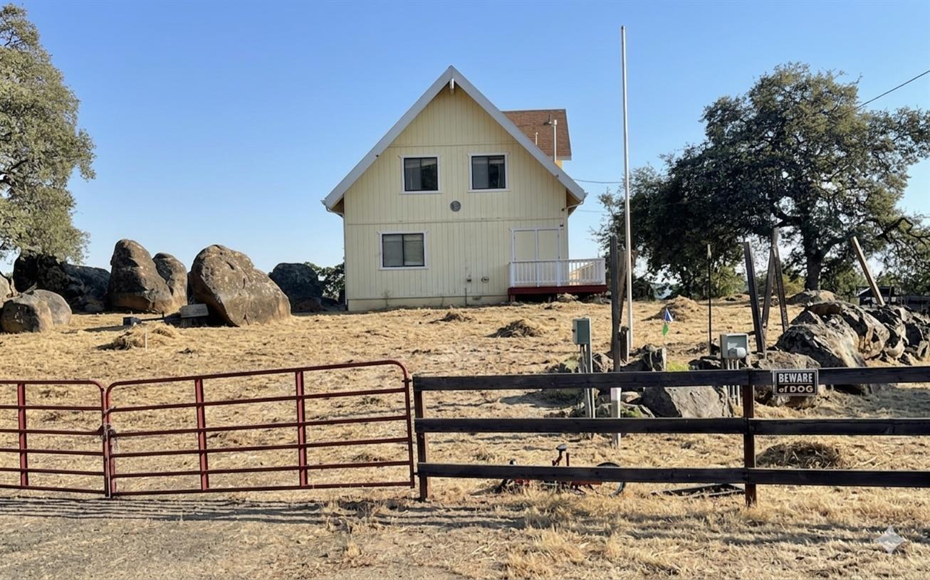46396 Redwing Ln, Yokuts Valley, CA 93675