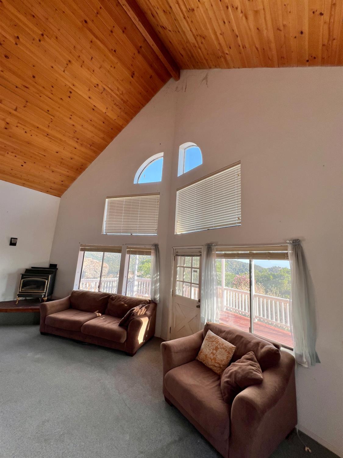 46396 Redwing Ln, Yokuts Valley, CA 93675