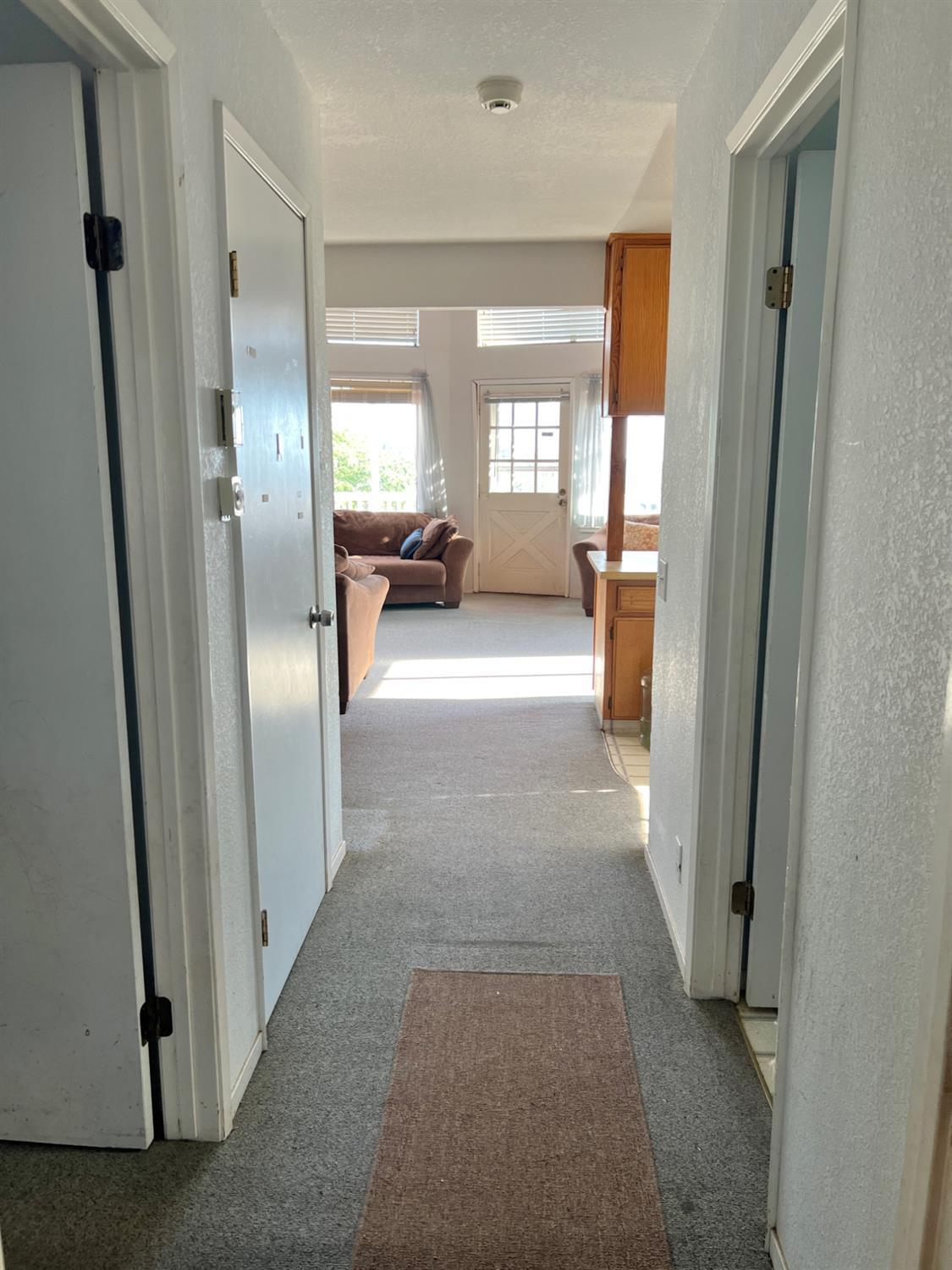 46396 Redwing Ln, Yokuts Valley, CA 93675