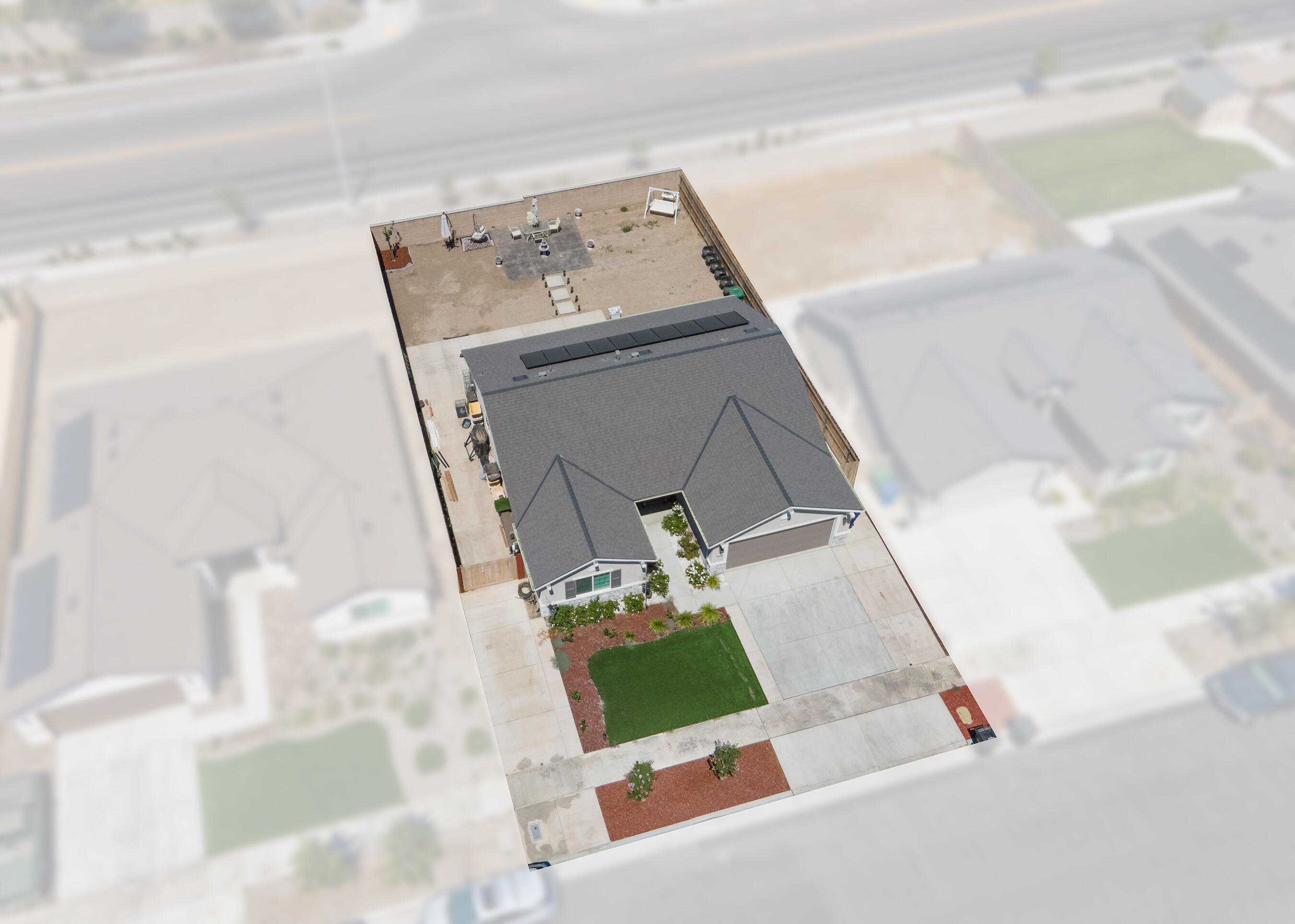 2360 N Chateau Way, Hanford, CA 93230