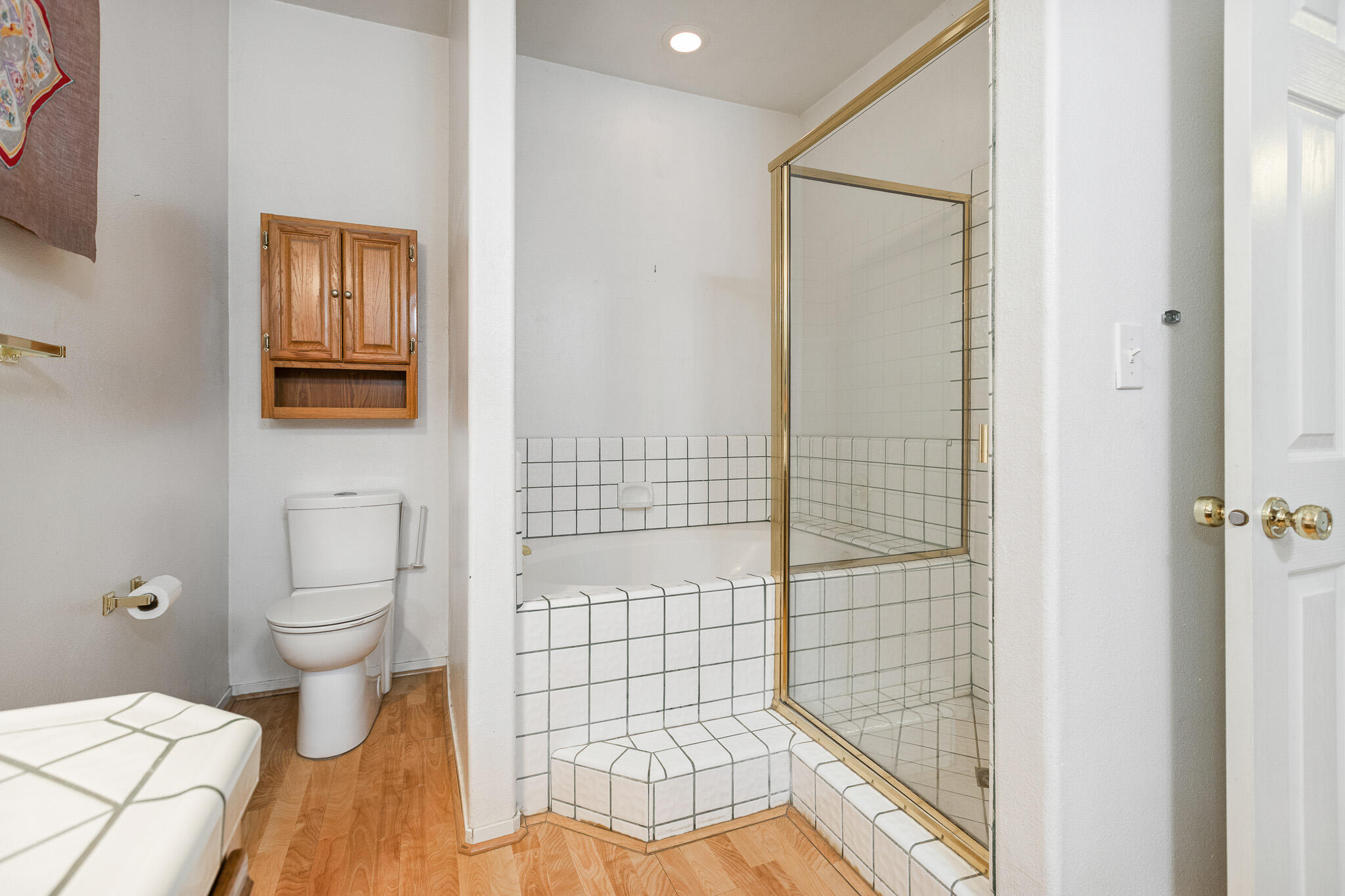 1395 W La Vida Ln, Porterville, CA 93257