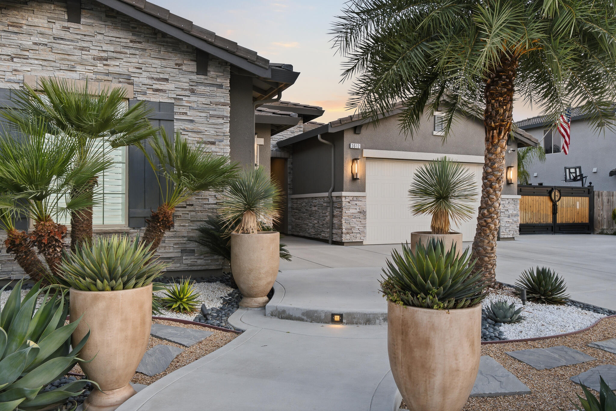 3612 Gold King Place Cir, Dinuba, CA 93618