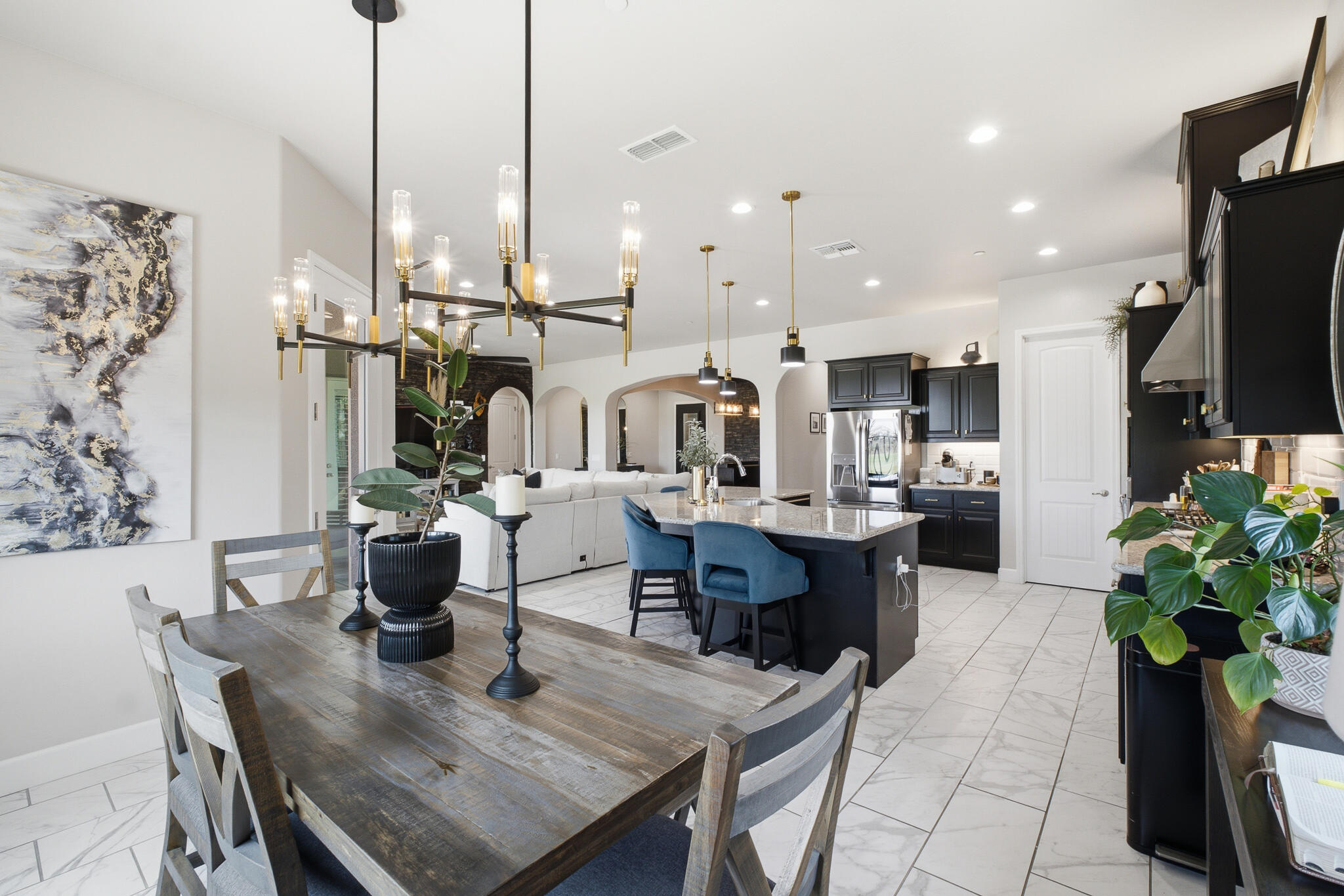 3612 Gold King Place Cir, Dinuba, CA 93618