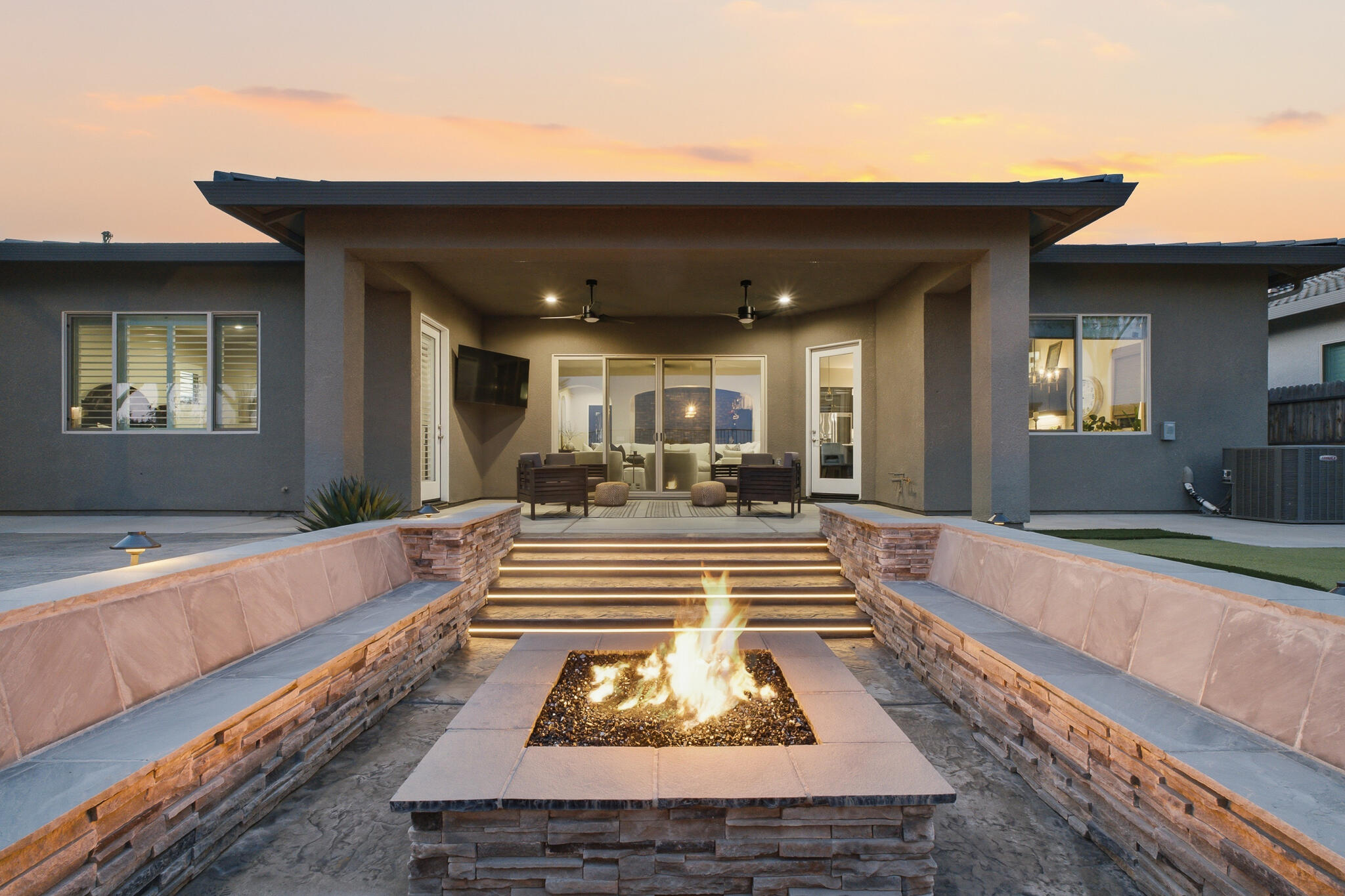3612 Gold King Place Cir, Dinuba, CA 93618