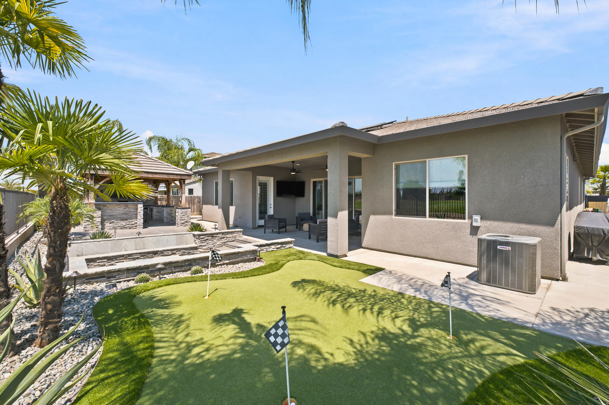 3612 Gold King Place Cir, Dinuba, CA 93618