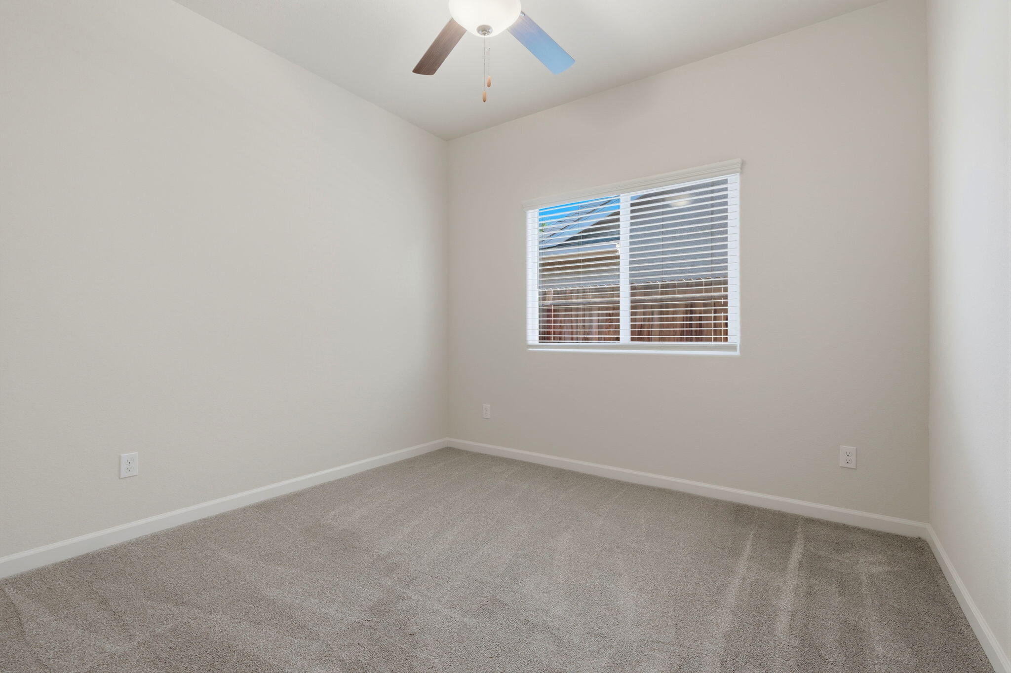 2025 Madeline Dr, Hanford, CA 93230