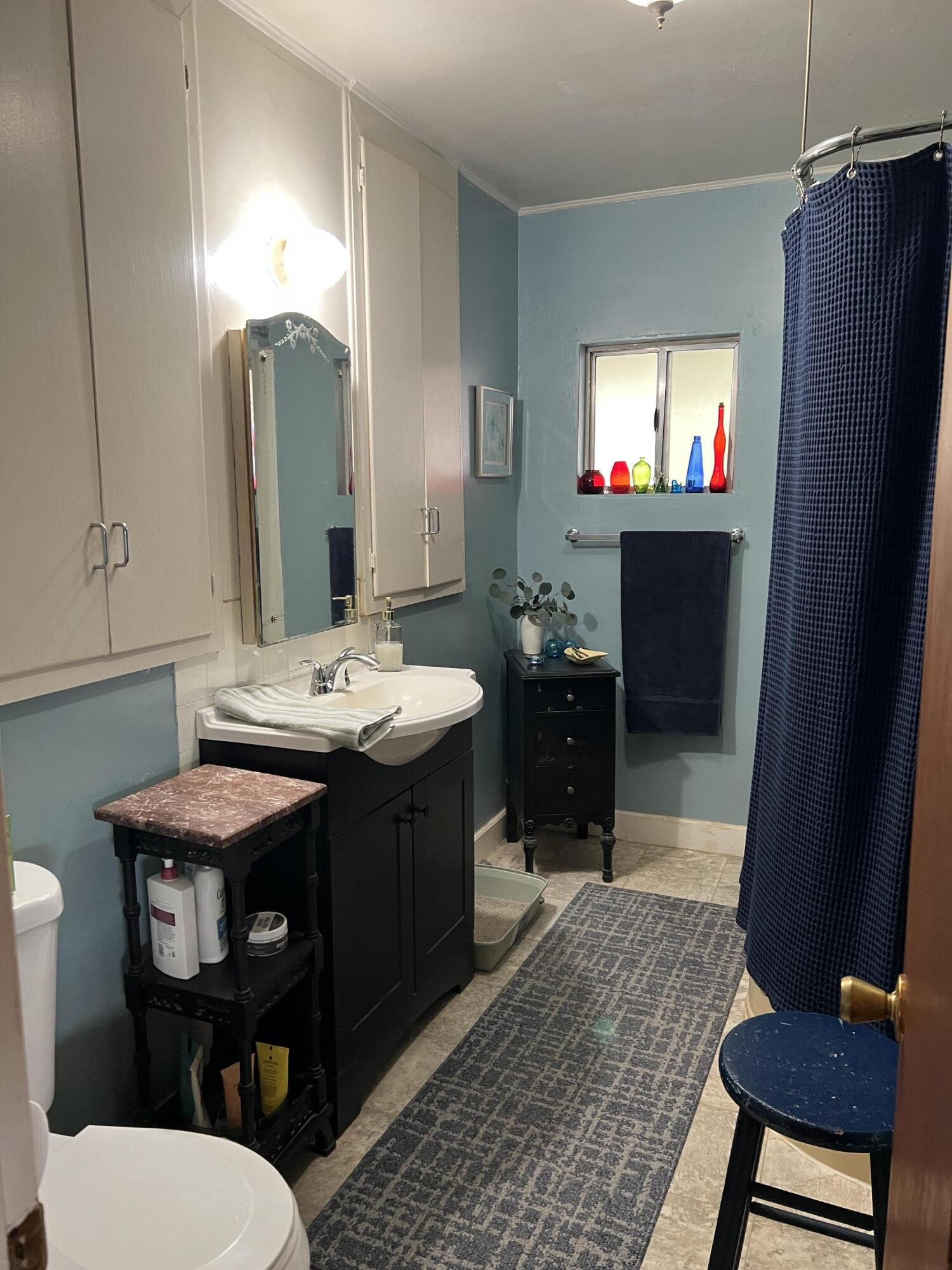 30284 Bear Mountain Rd, Yokuts Valley, CA 93675