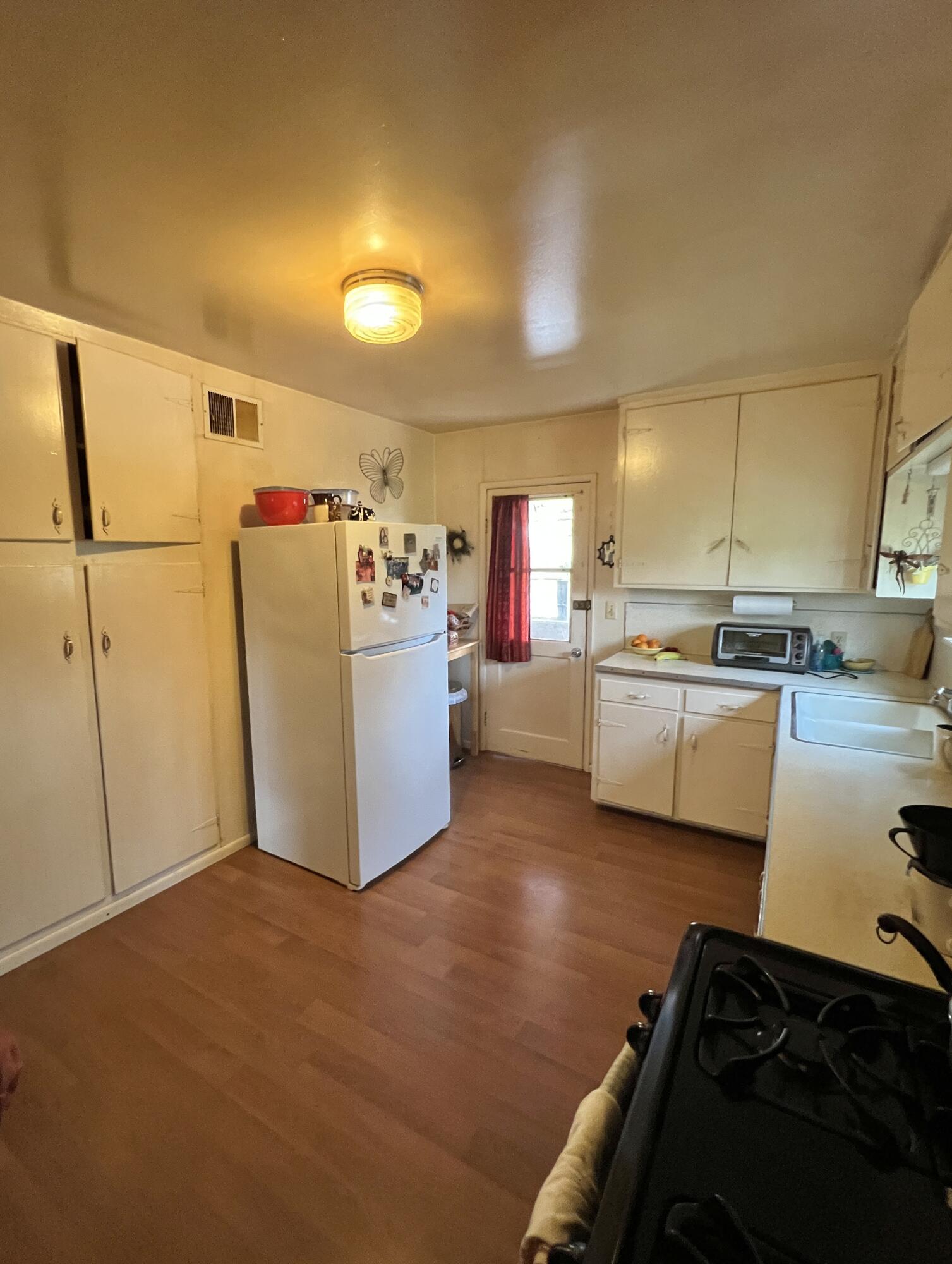 30284 Bear Mountain Rd, Yokuts Valley, CA 93675