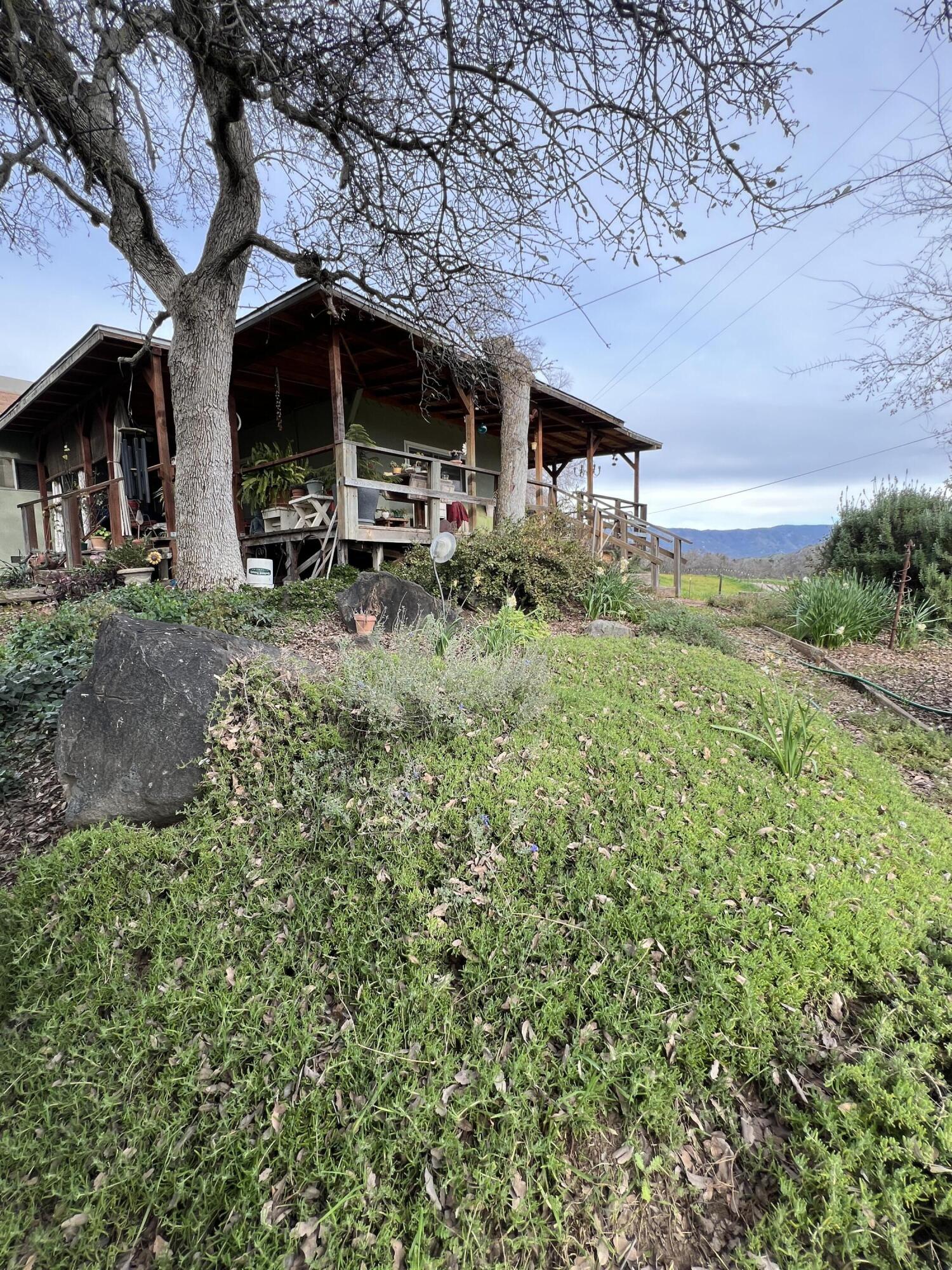 30284 Bear Mountain Rd, Yokuts Valley, CA 93675