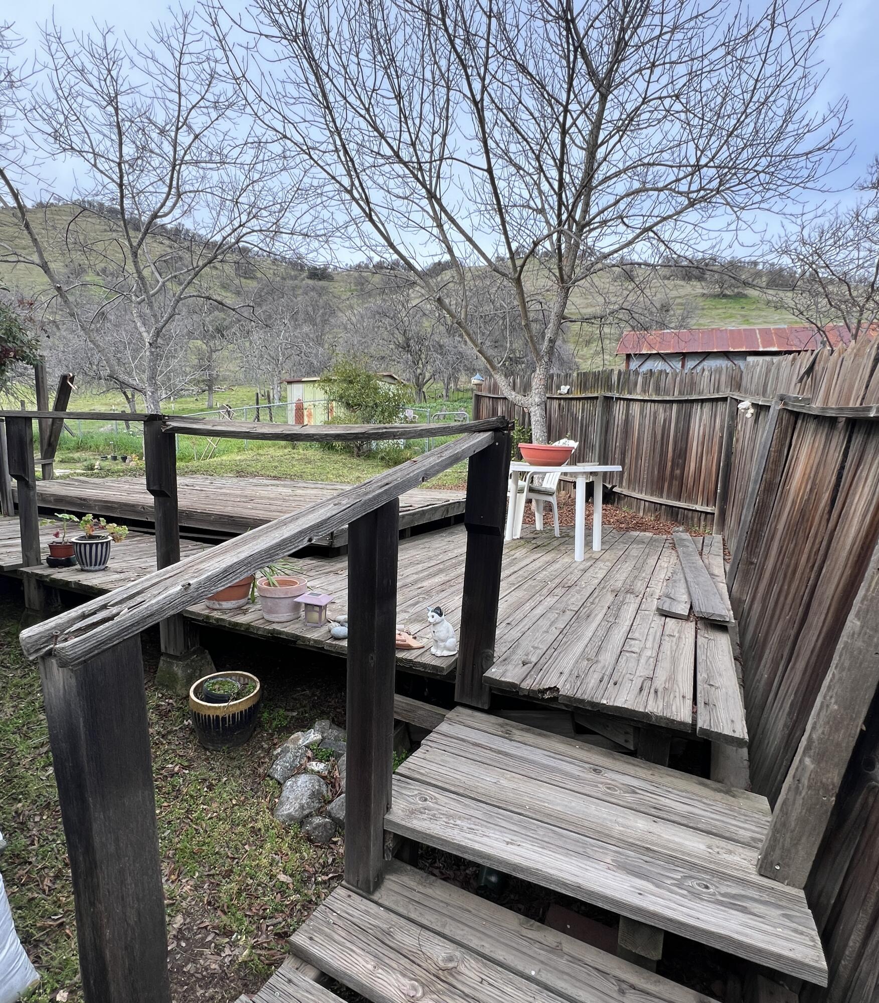 30284 Bear Mountain Rd, Yokuts Valley, CA 93675