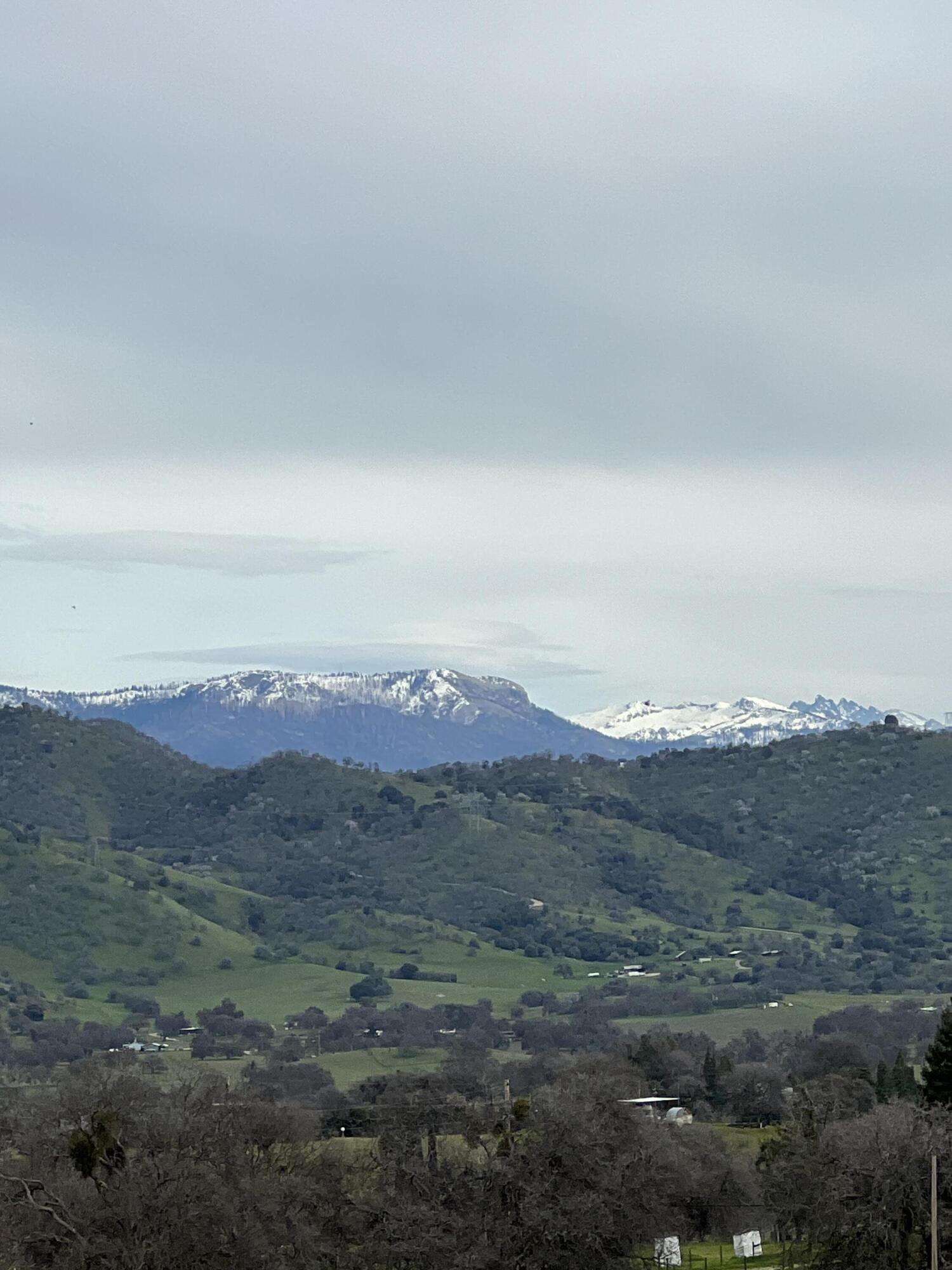 30284 Bear Mountain Rd, Yokuts Valley, CA 93675