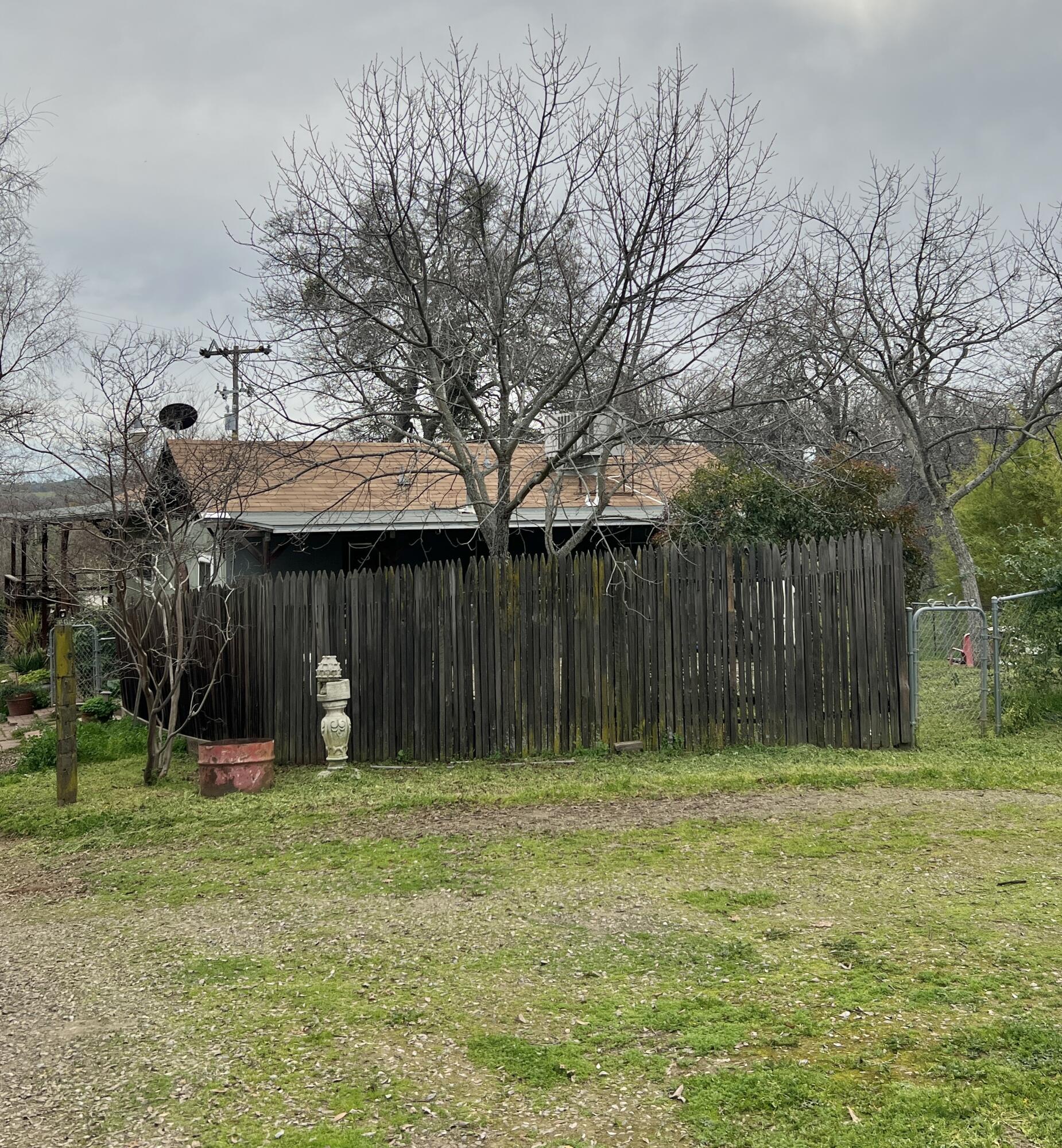 30284 Bear Mountain Rd, Yokuts Valley, CA 93675