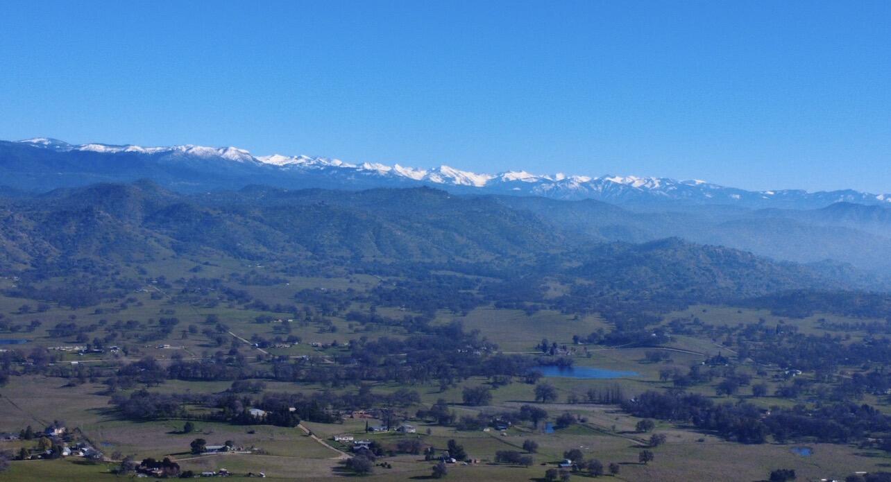 30284 Bear Mountain Rd, Yokuts Valley, CA 93675