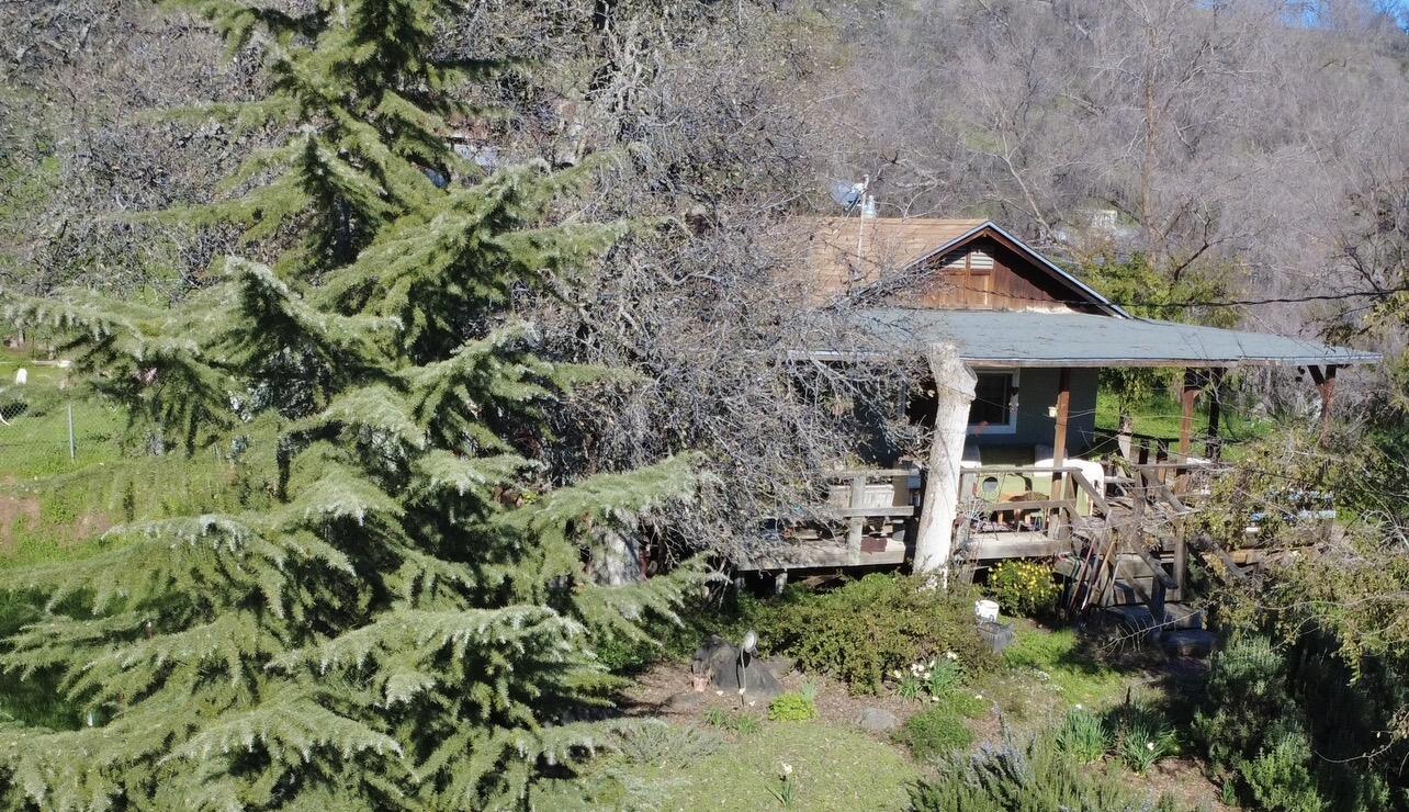30284 Bear Mountain Rd, Yokuts Valley, CA 93675
