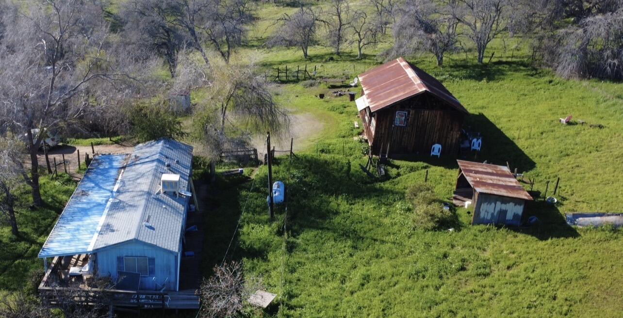 30284 Bear Mountain Rd, Yokuts Valley, CA 93675