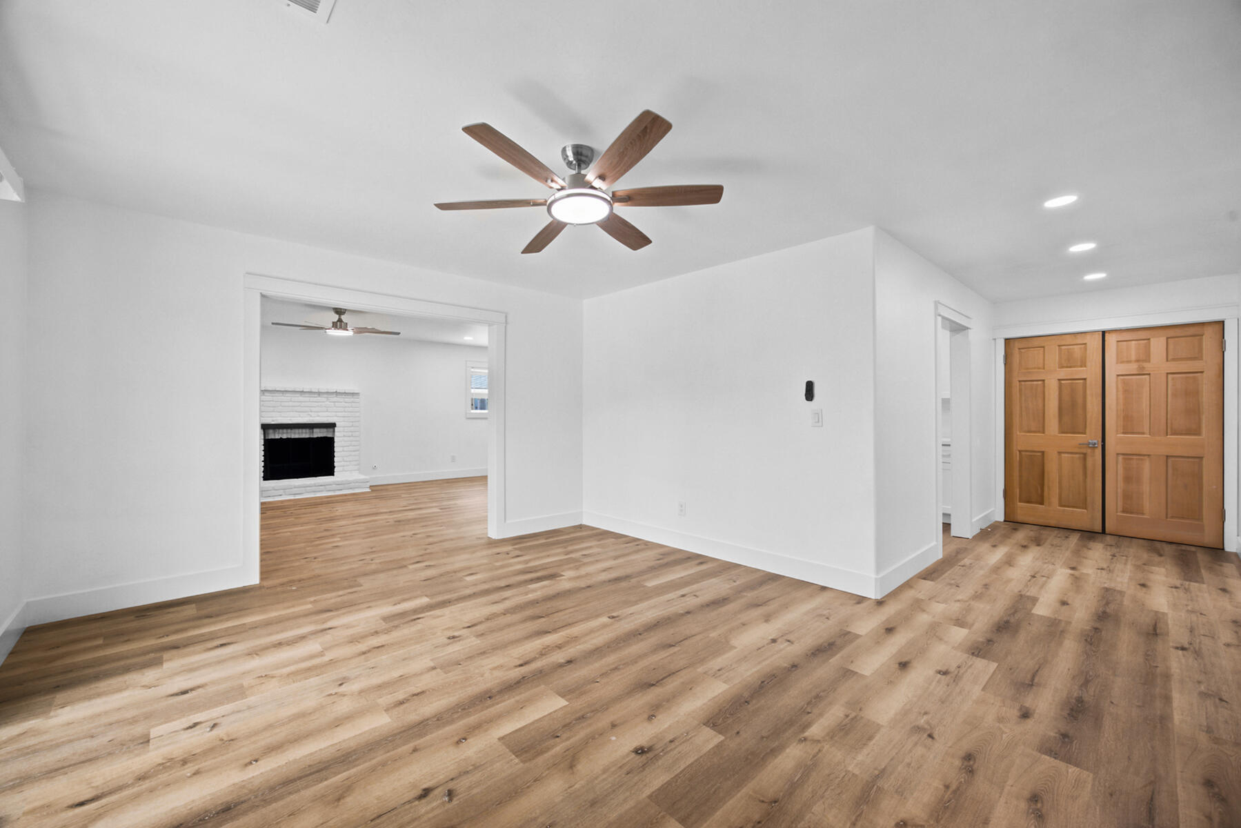 2546 S Woodland, Visalia, CA 93277