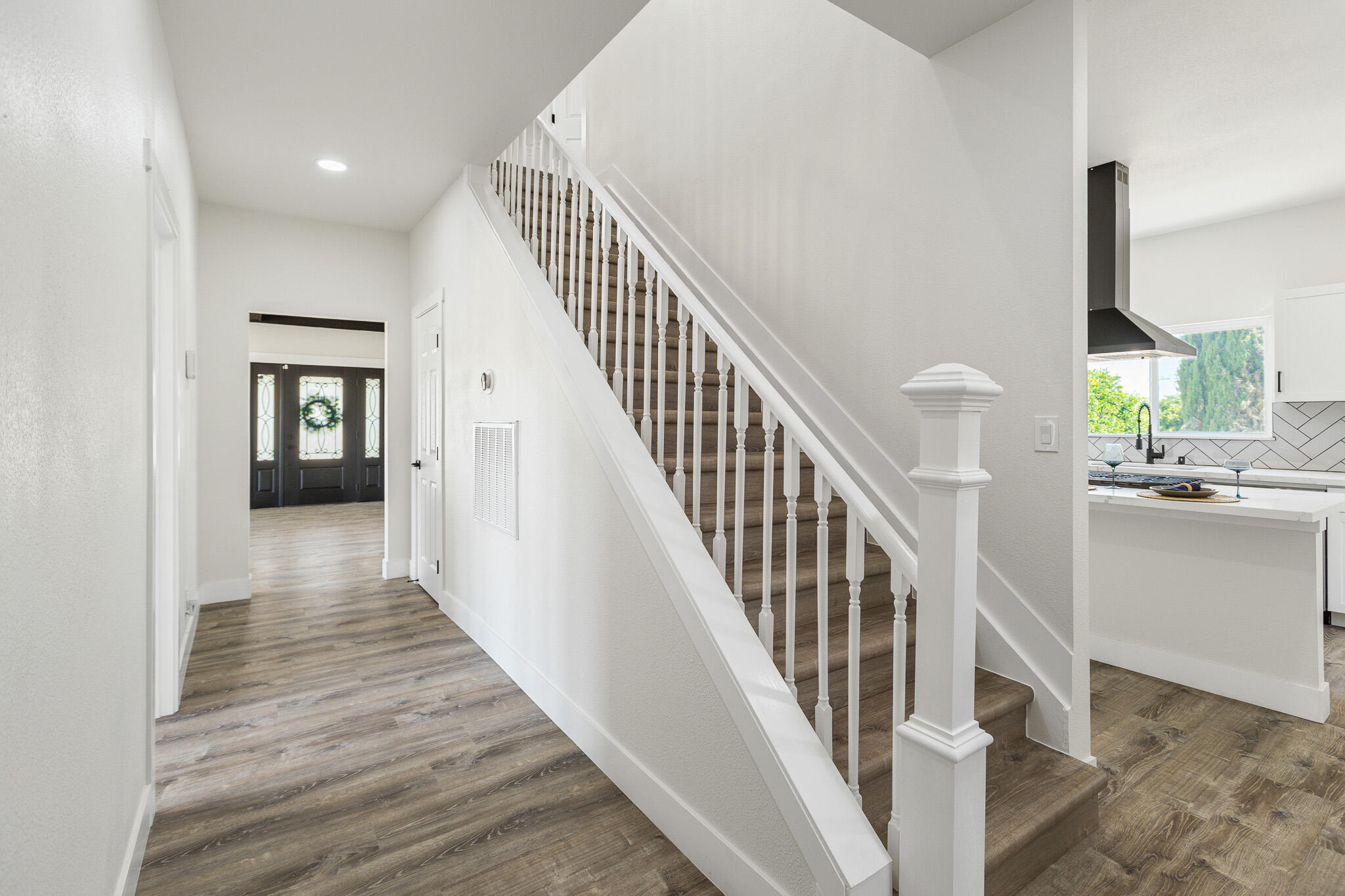 1511 S Crestview St, Porterville, CA 93257