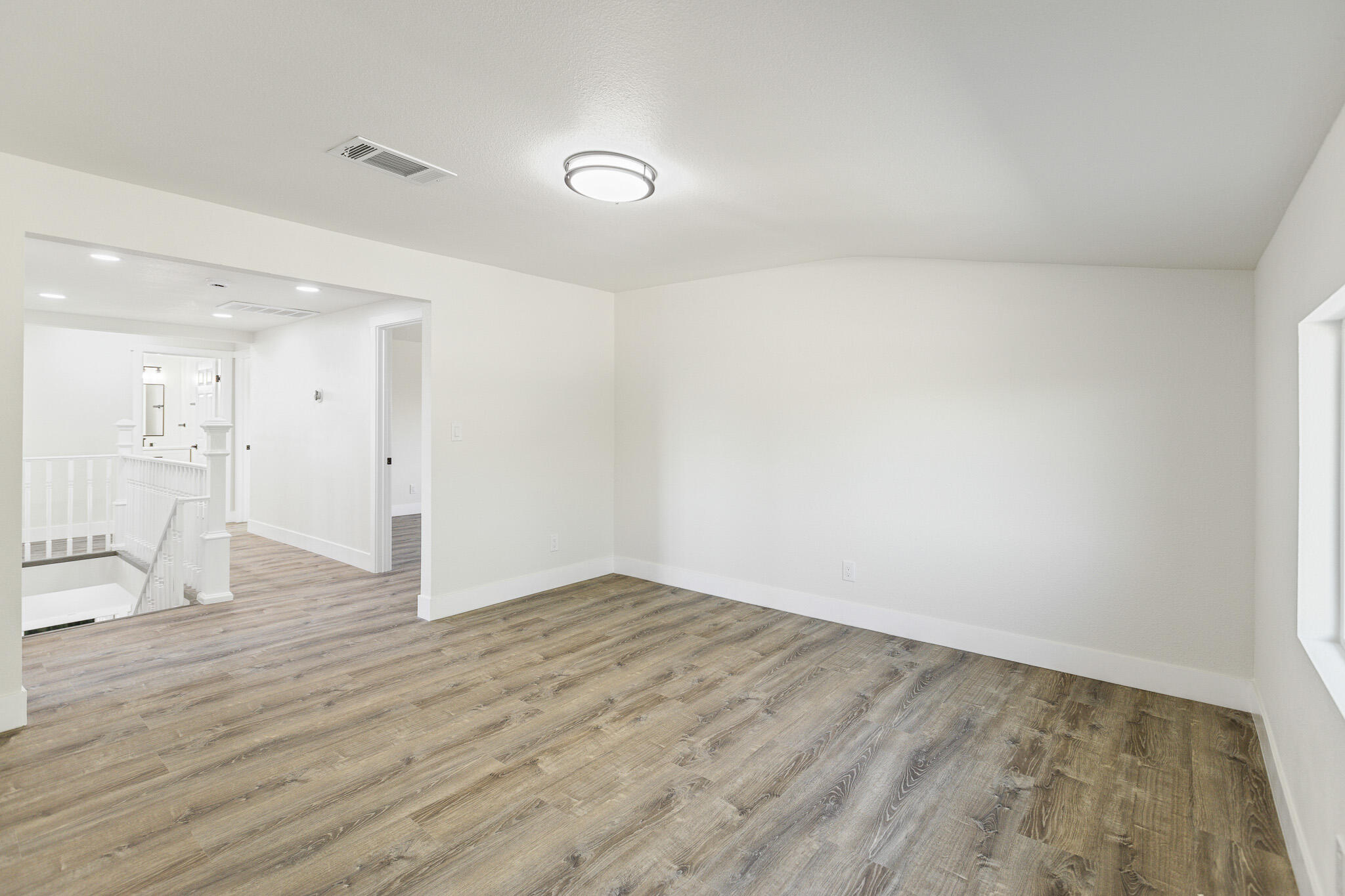 1511 S Crestview St, Porterville, CA 93257