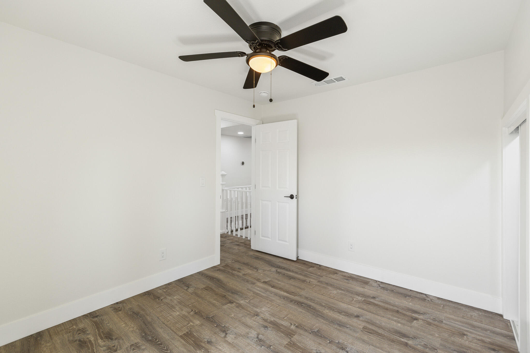 1511 S Crestview St, Porterville, CA 93257