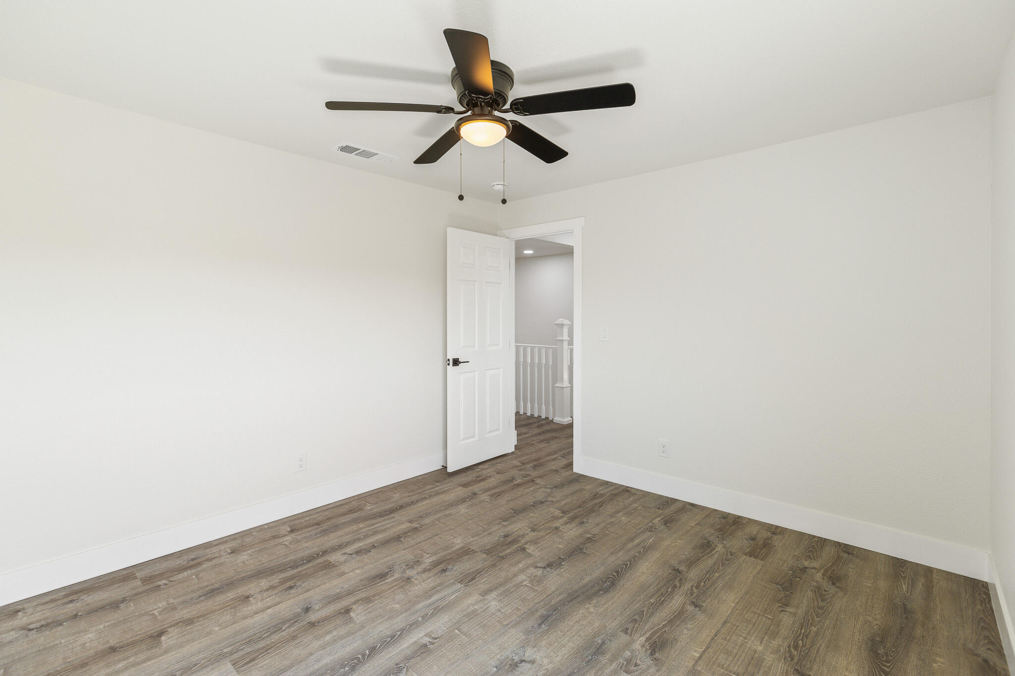 1511 S Crestview St, Porterville, CA 93257