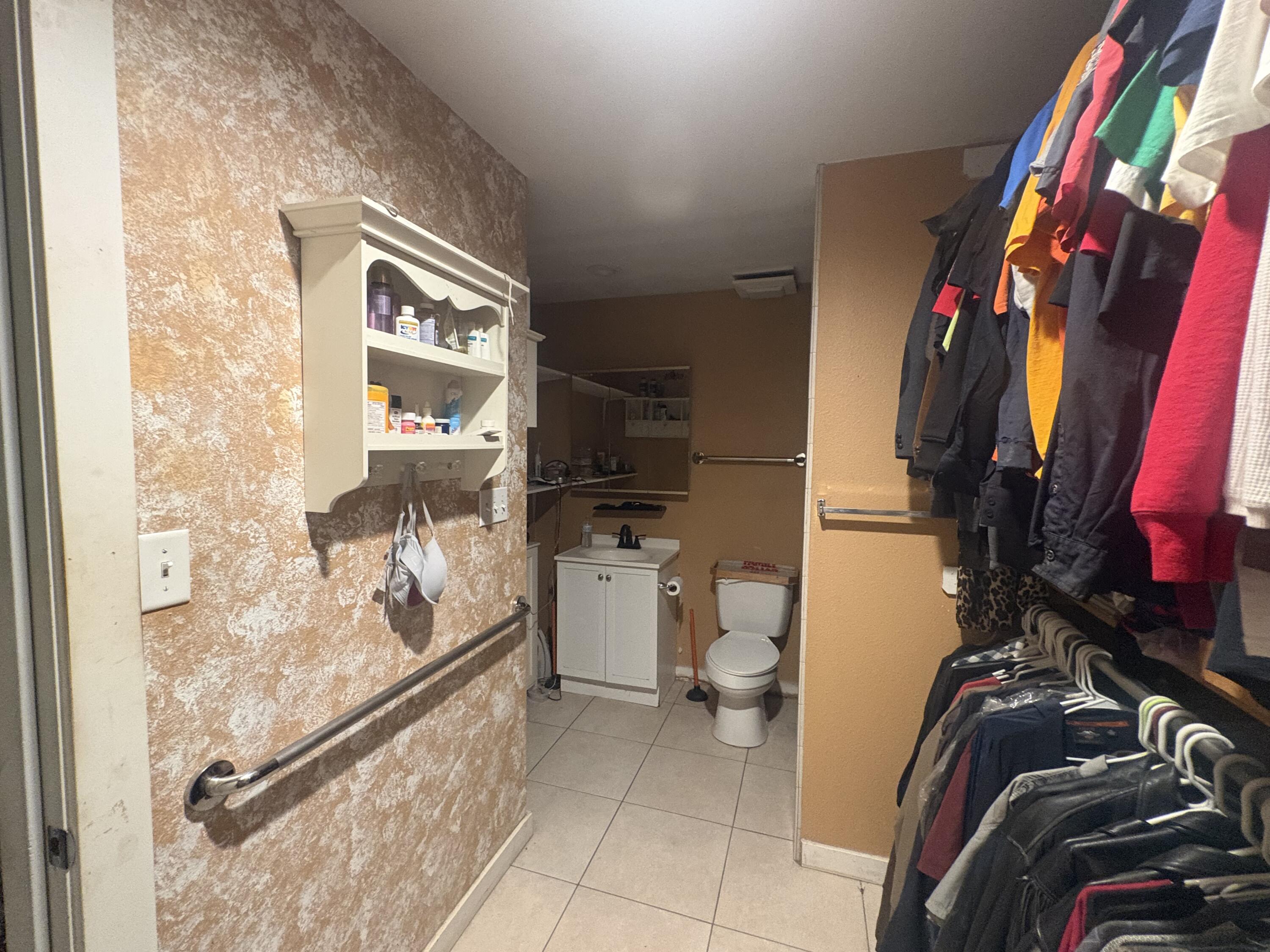 32171 Road 160, Ivanhoe, CA 93235