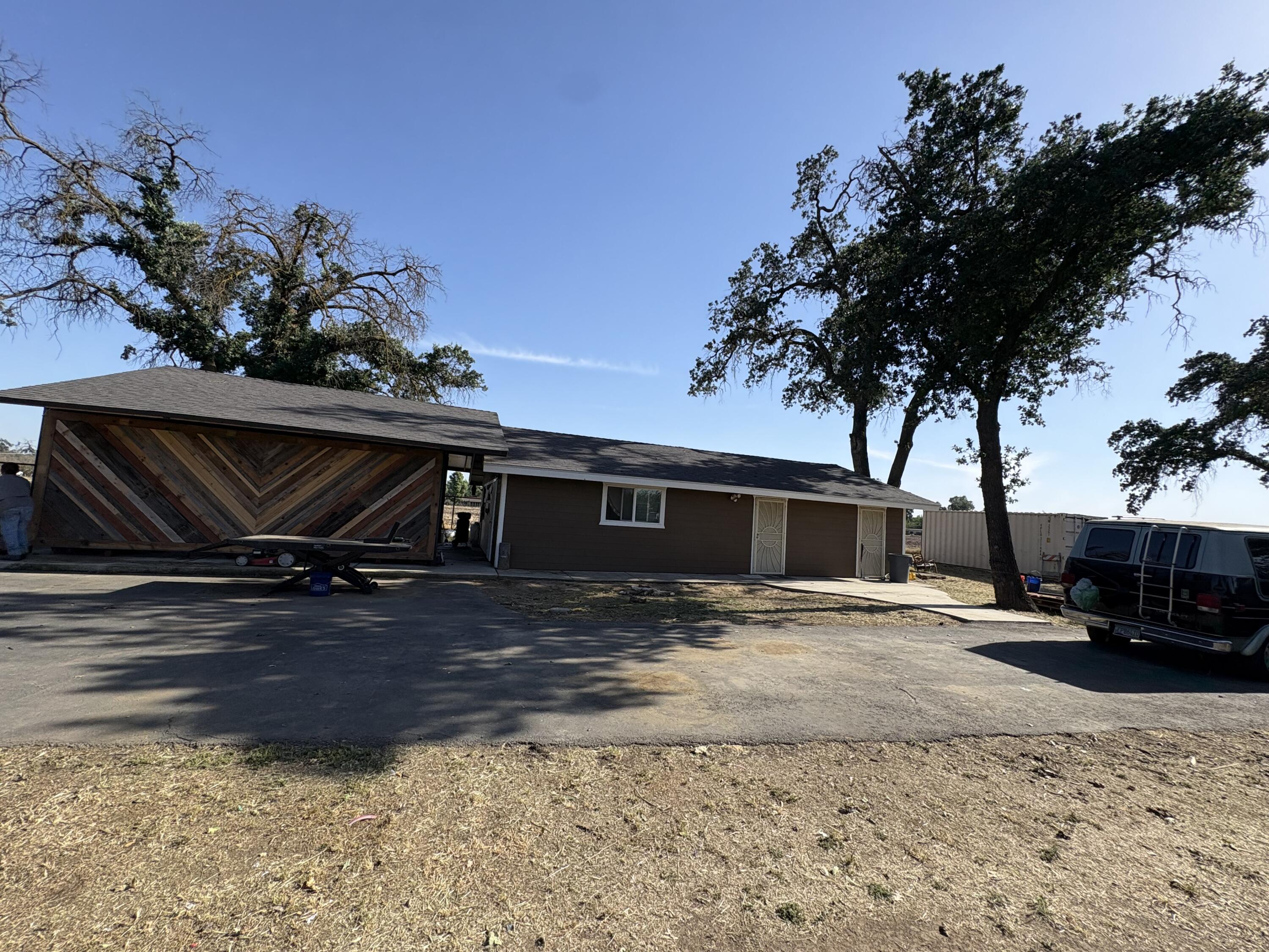 32171 Road 160, Ivanhoe, CA 93235