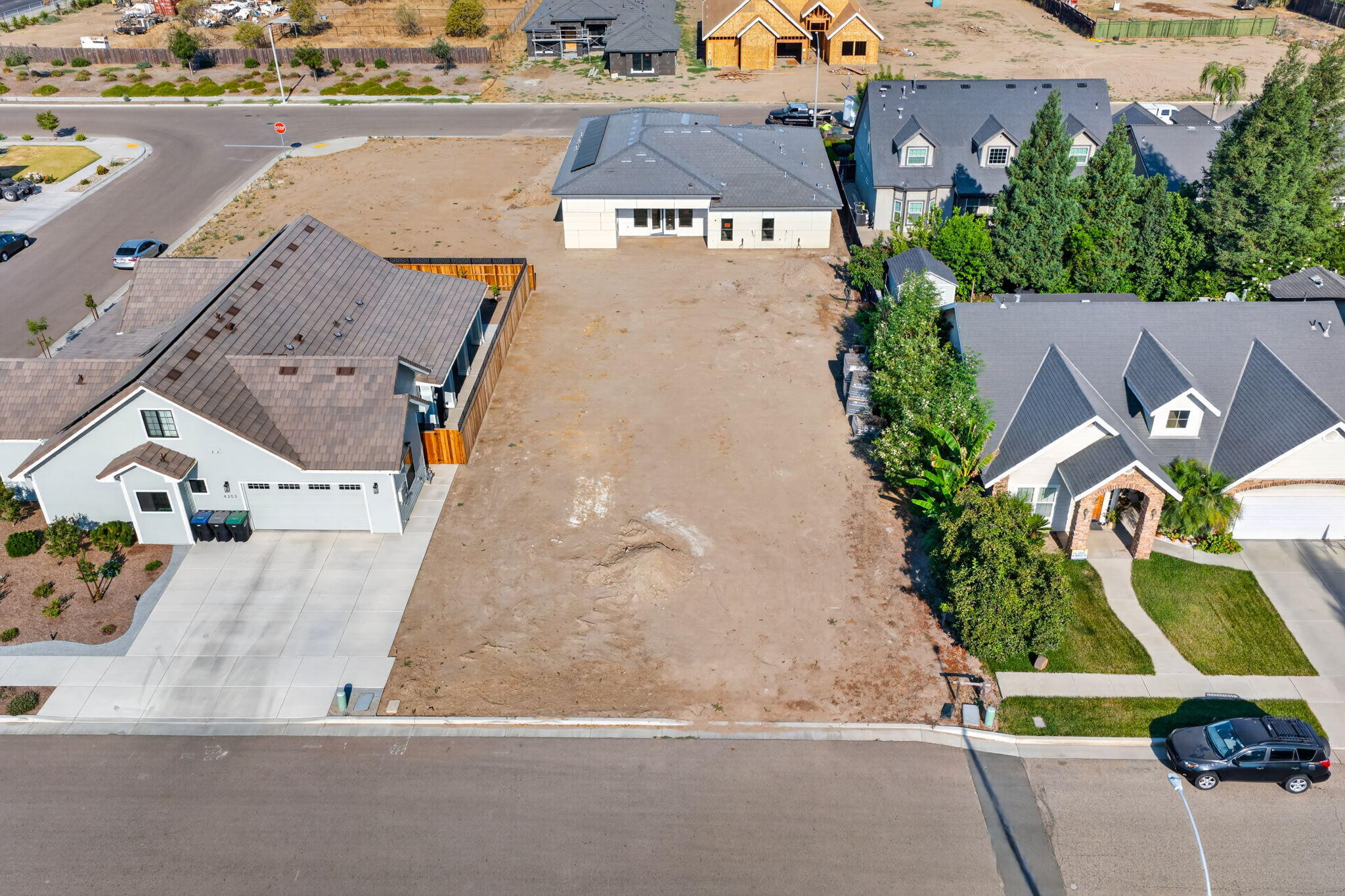 4249 S Chatham St, Visalia, CA 93277