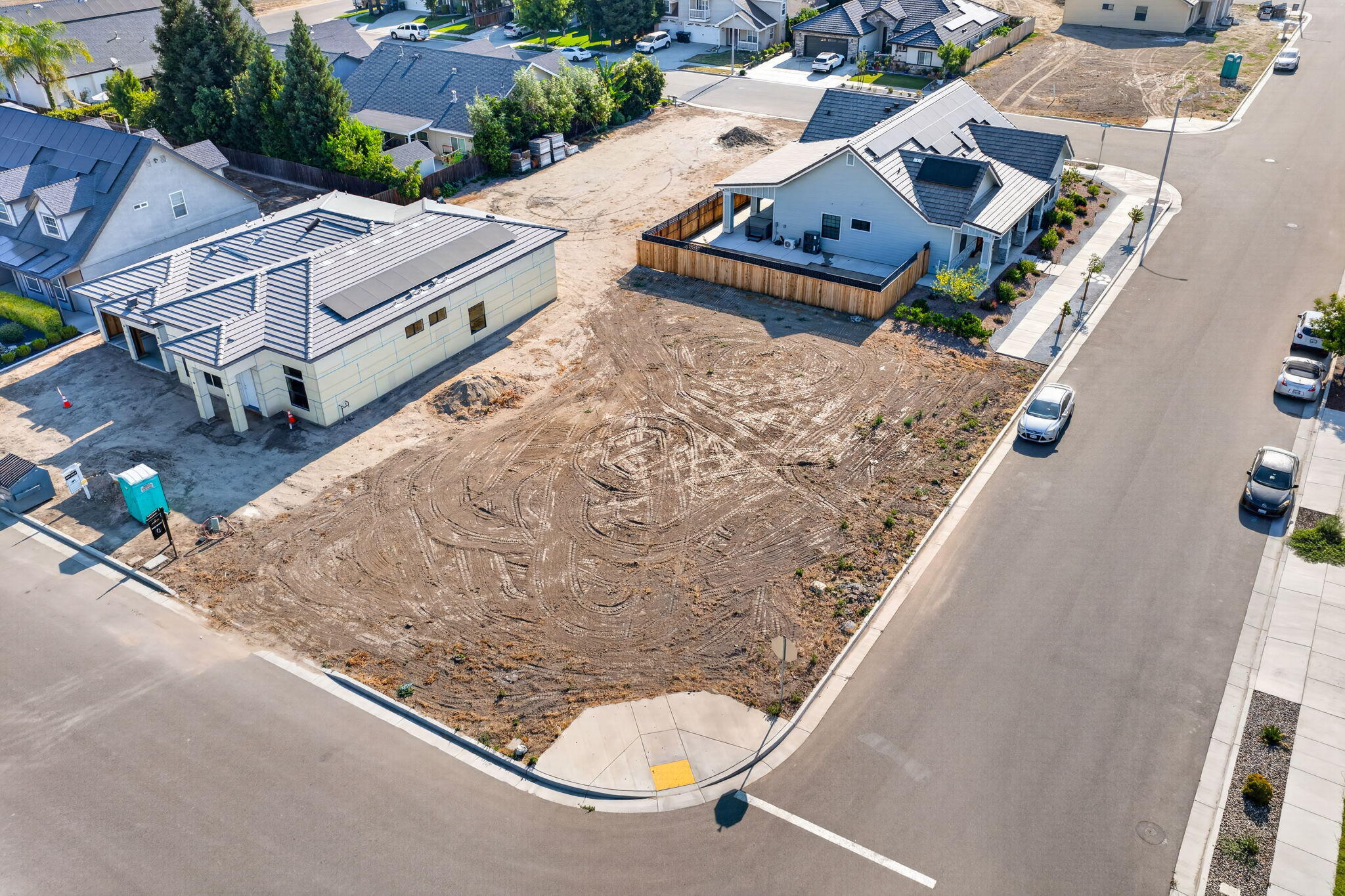 4304 S Silvervale St, Visalia, CA 93277