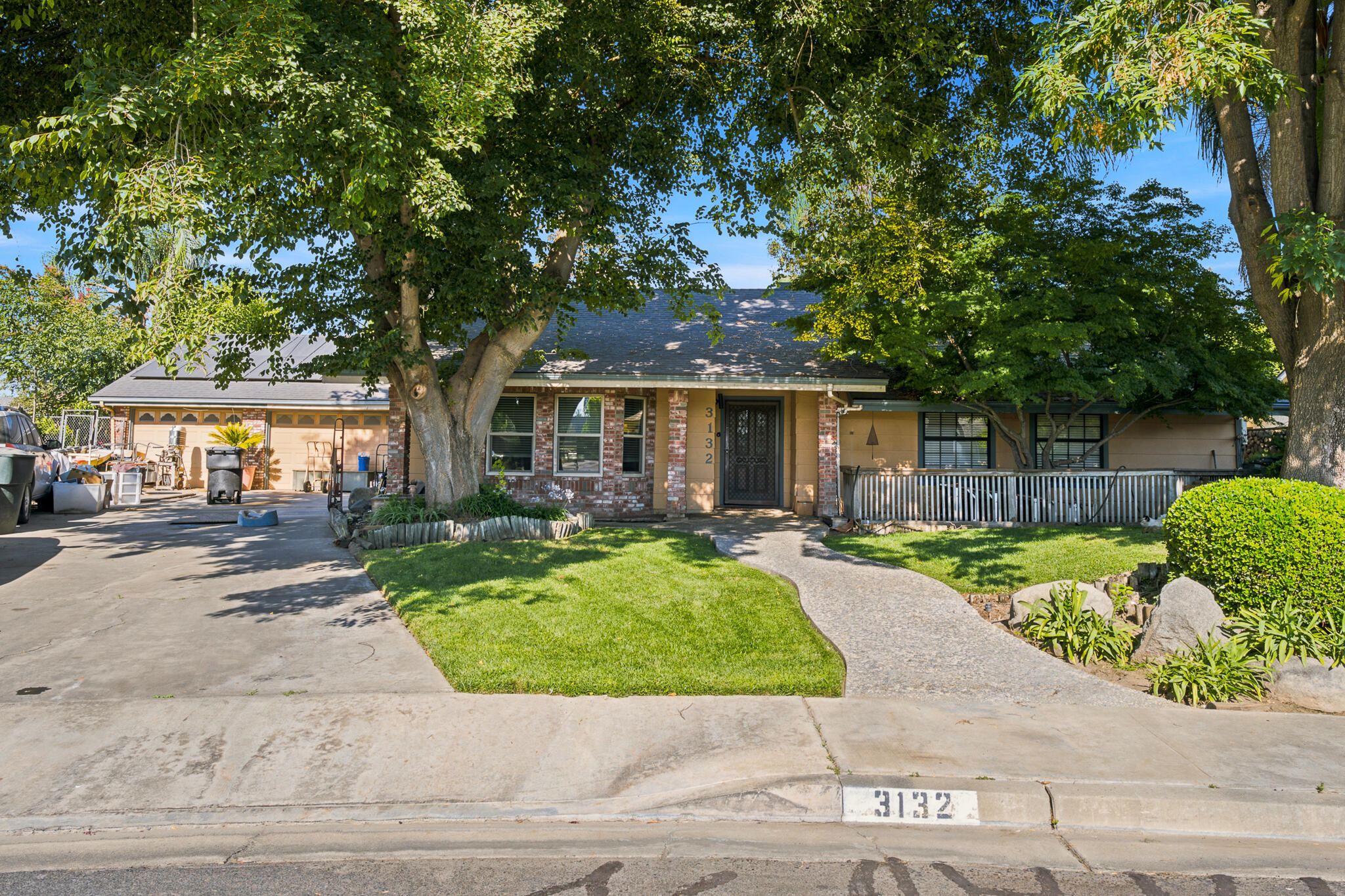 3132 S Vintage St, Visalia, CA 93277