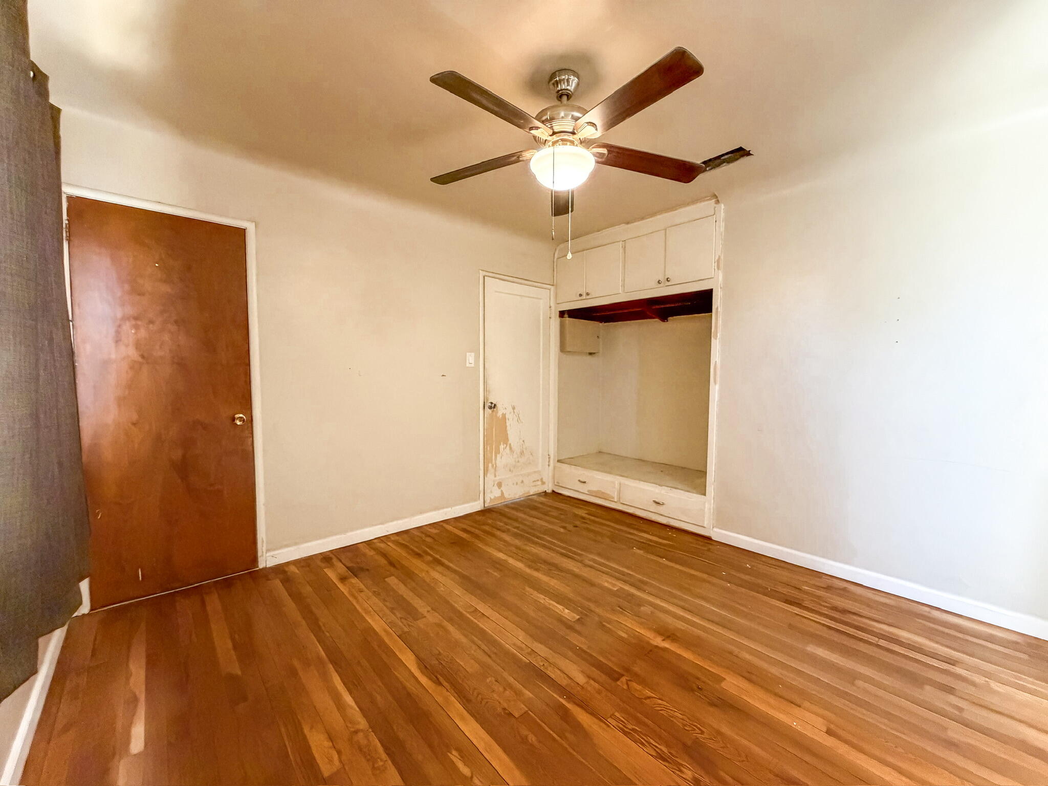 519 N North Pl, Tulare, CA 93274
